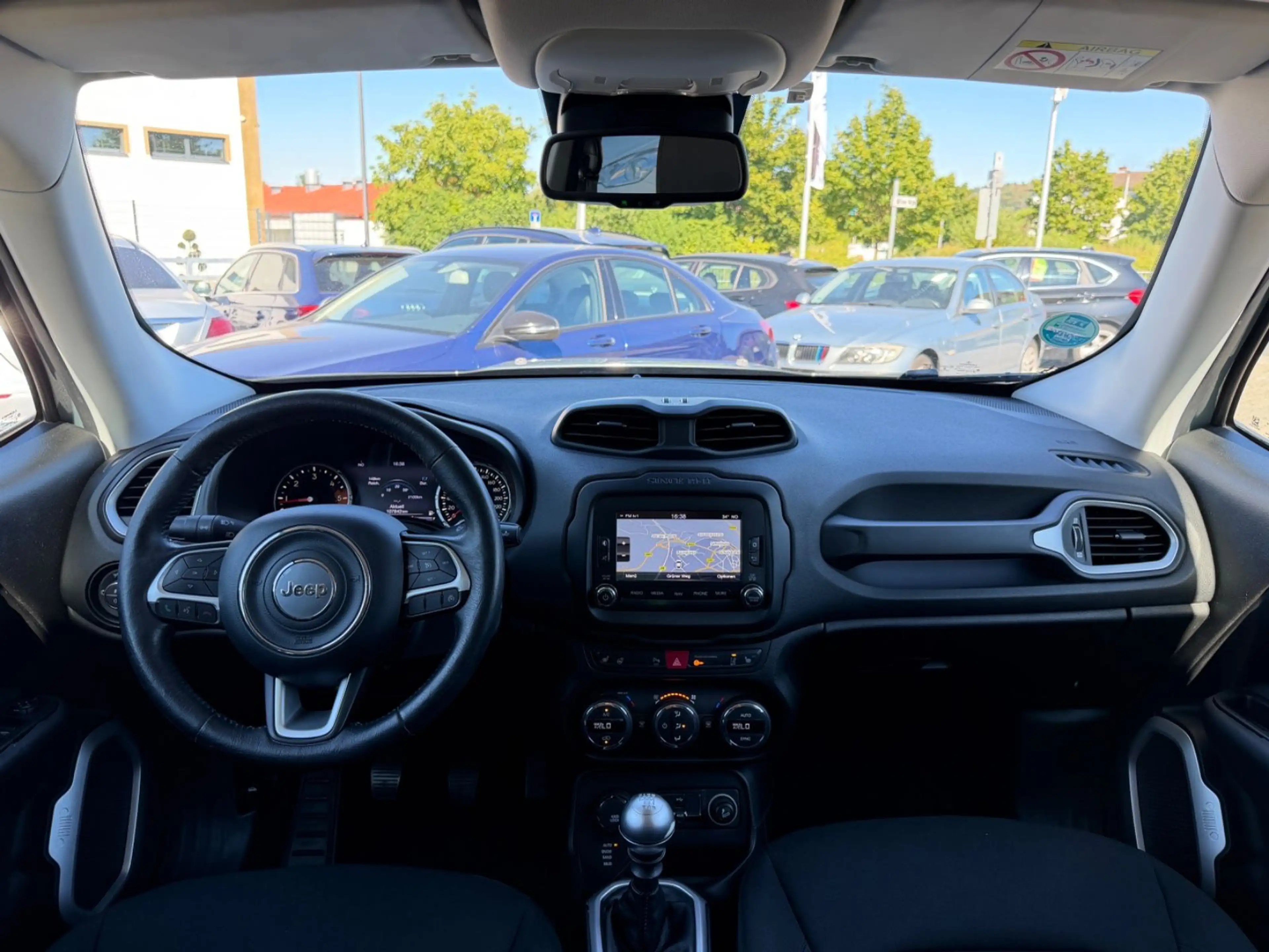 Jeep Renegade 2.0 MultiJet 103kW D Limited 4x4 — photo 12