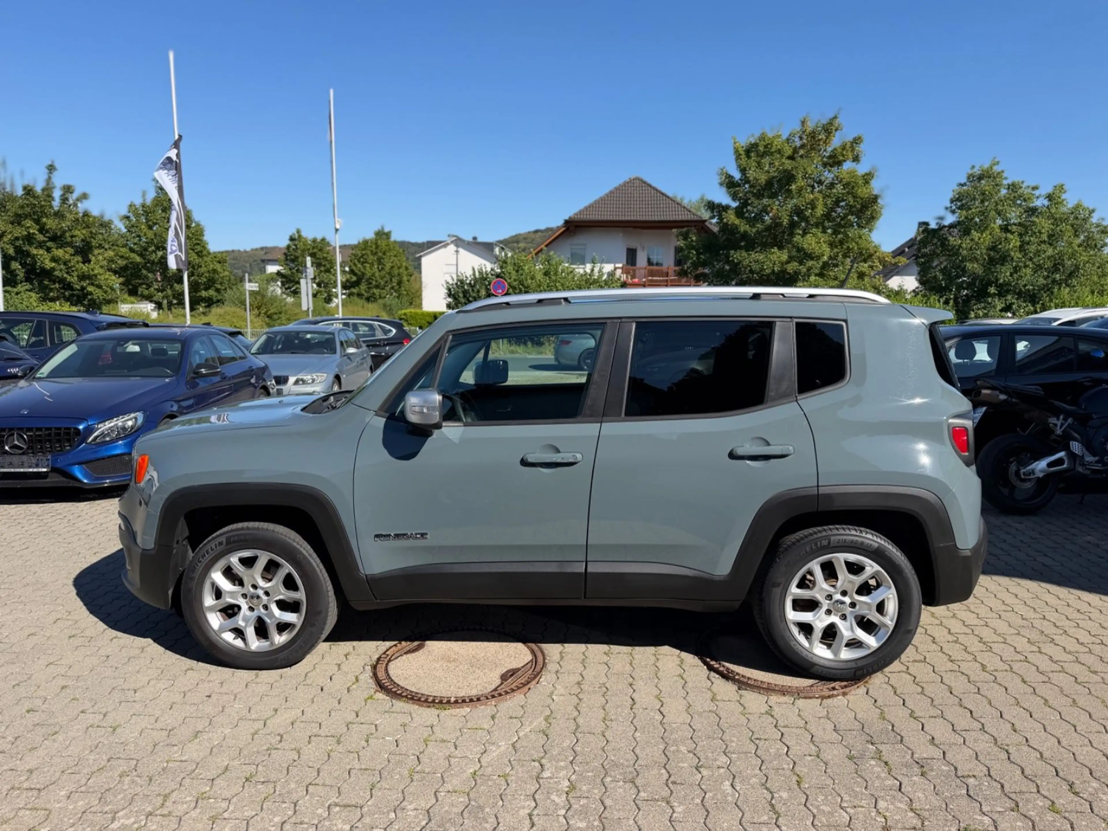 Jeep Renegade 2.0 MultiJet 103kW D Limited 4x4 — photo 6