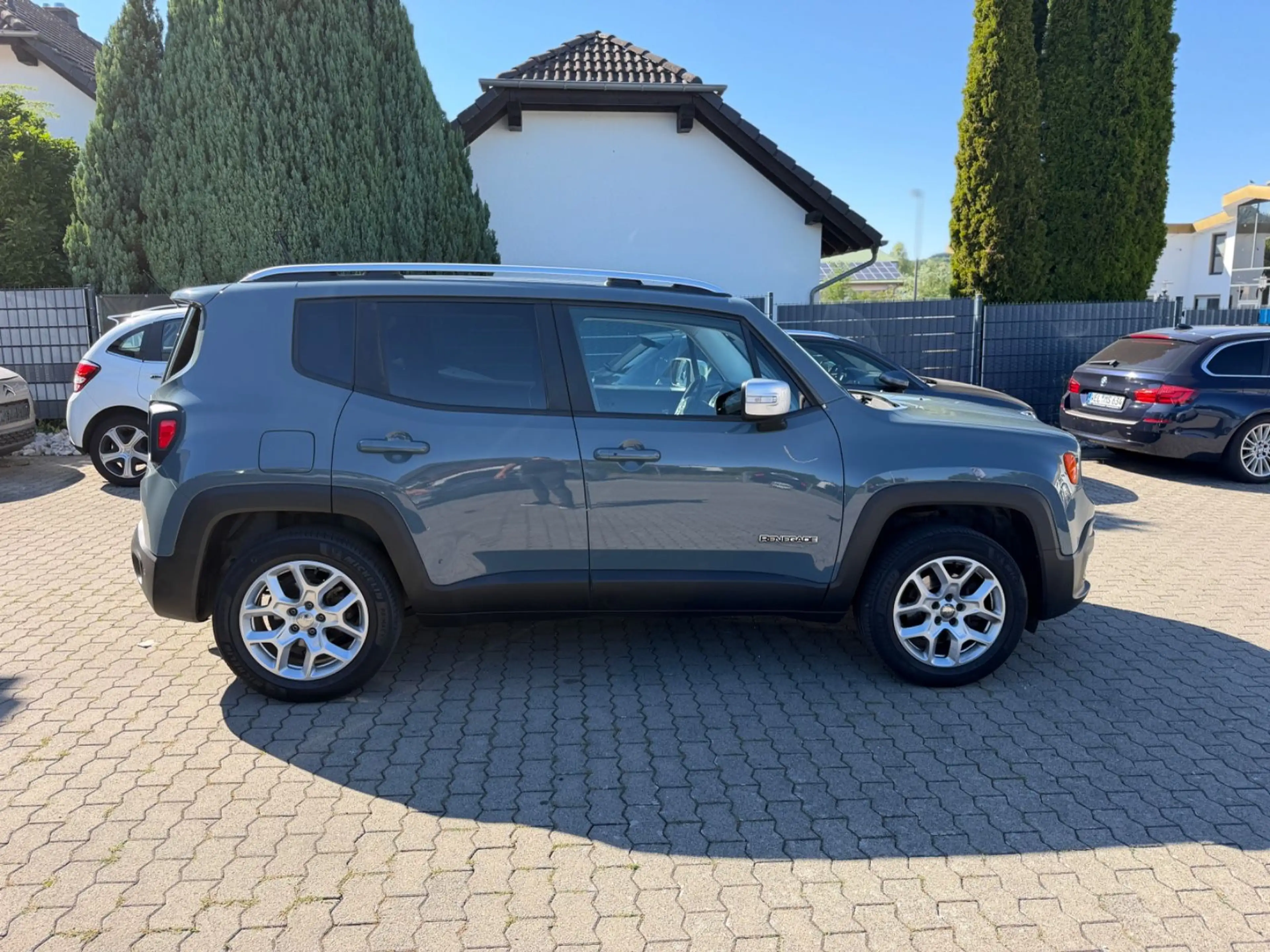 Jeep Renegade 2.0 MultiJet 103kW D Limited 4x4 — photo 7