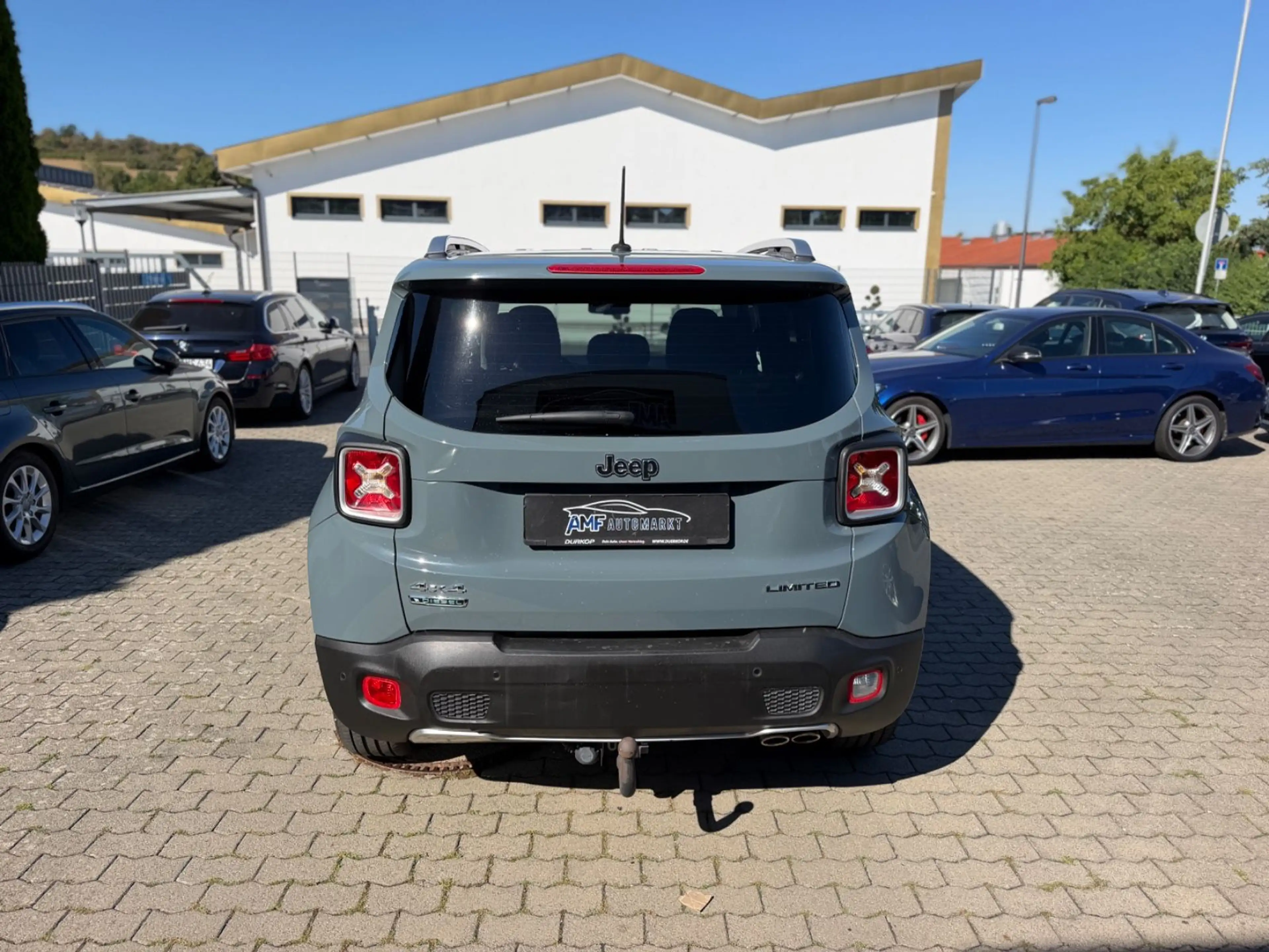 Jeep Renegade 2.0 MultiJet 103kW D Limited 4x4 — photo 8