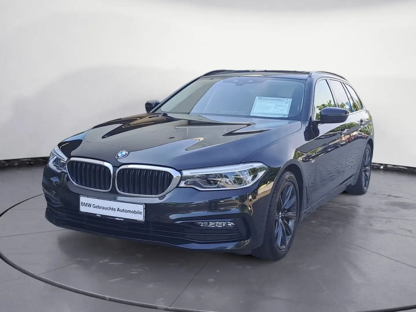 BMW 530 dA Touring Sport Line AHK Navi Prof. Rückfahr Schwarz - 1