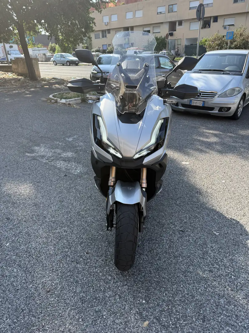 Honda ADV 350 sport - 1