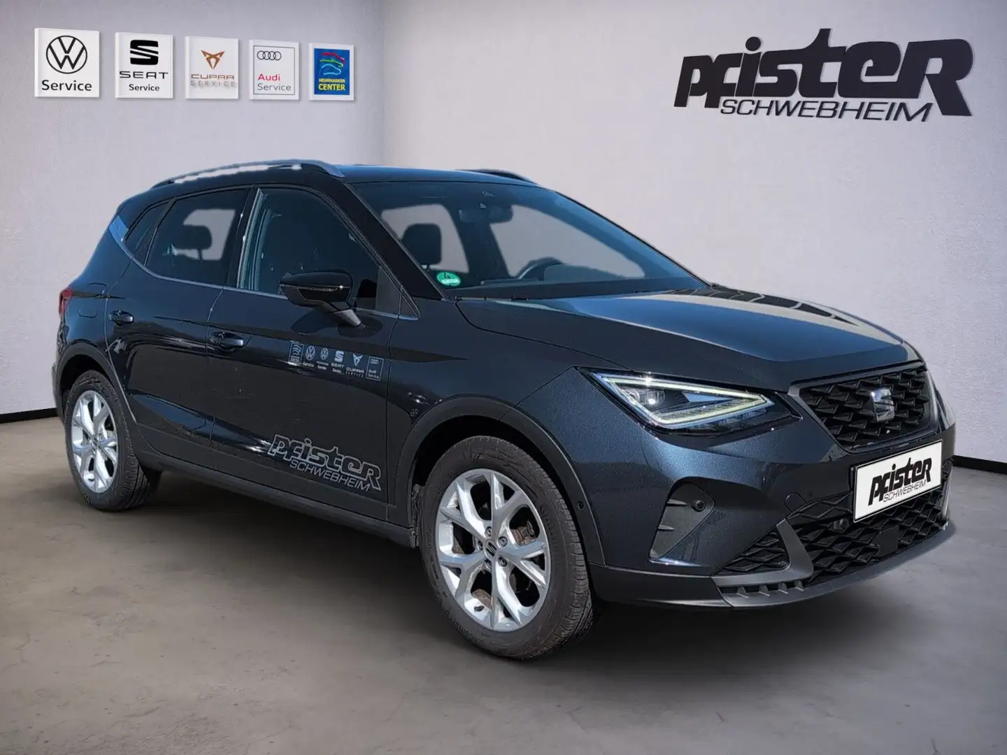 SEAT Arona Seat Arona 1.0 TSI DSG FR+NAVI+ACC+LED+SHZ+RÜCKF Šedá - 2