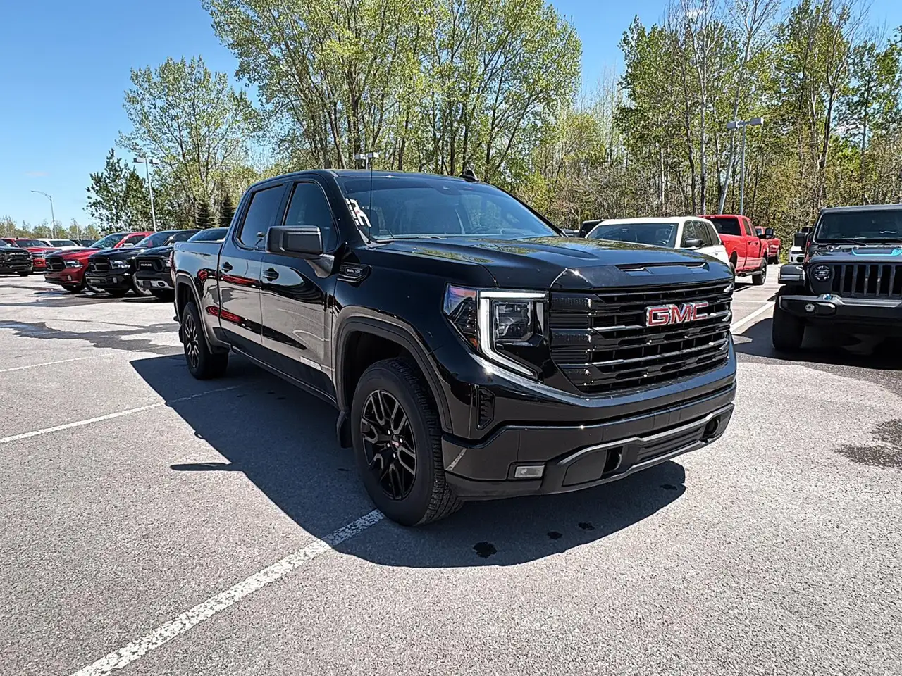 GMC Sierra 1500 снимка GMC Sierra 1500