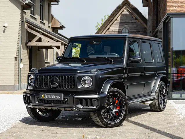 Mercedes-Benz G 63 AMG / Lichte vracht / Night Package || / Schuifdak / Surround view / Burmester