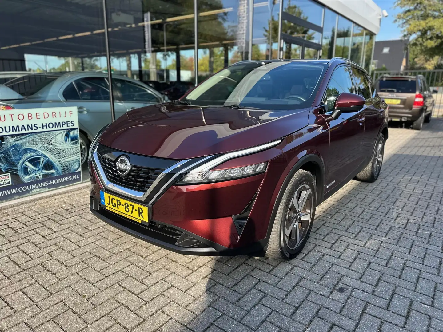 Nissan Qashqai E-power 190pk Hybrid Business Design Rouge - 1