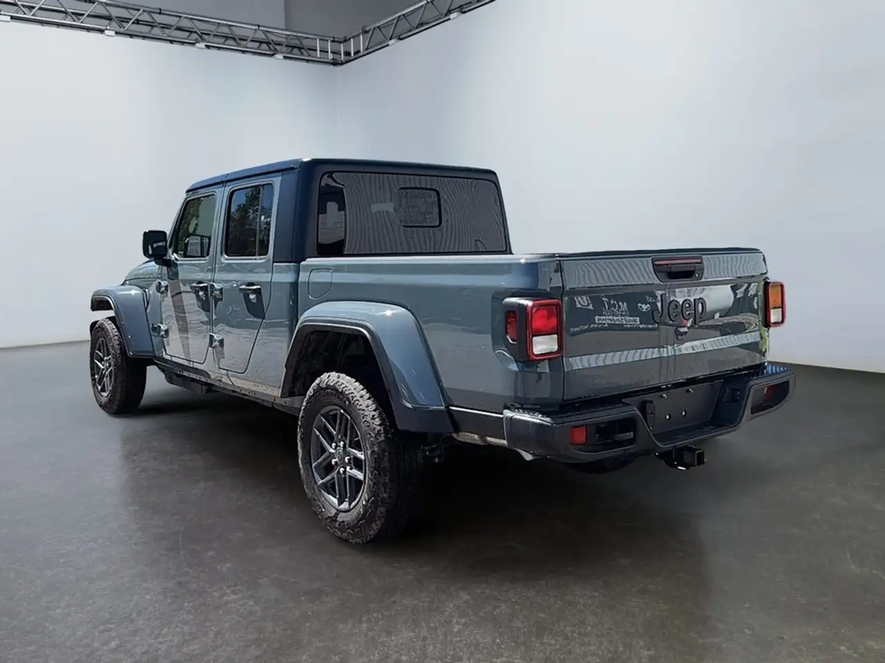 Jeep Gladiator снимка Jeep Gladiator