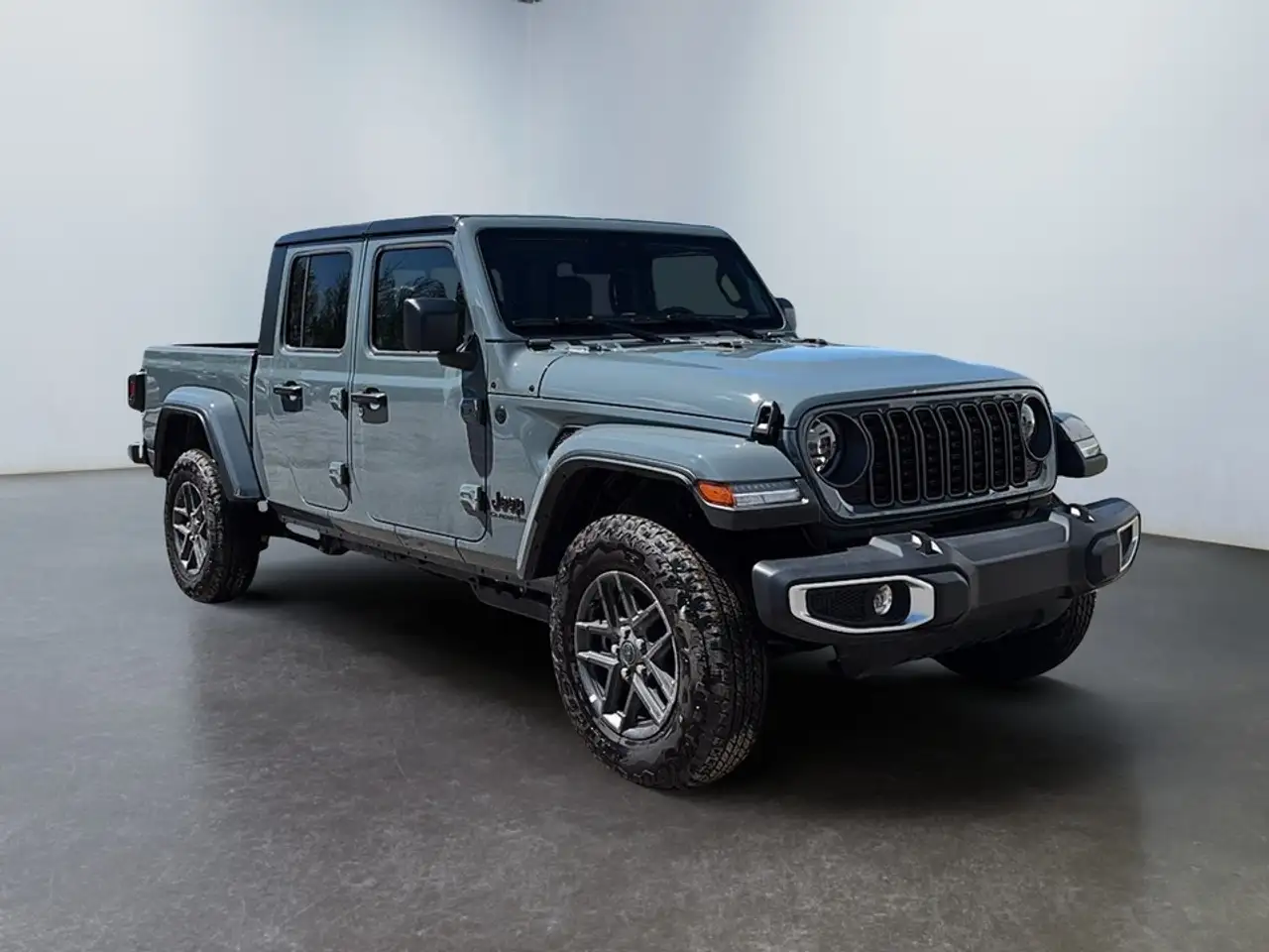 Jeep Gladiator снимка Jeep Gladiator