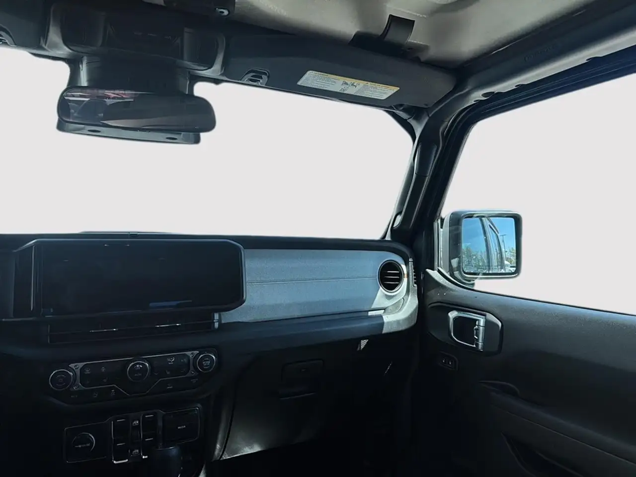 Jeep Gladiator снимка Jeep Gladiator