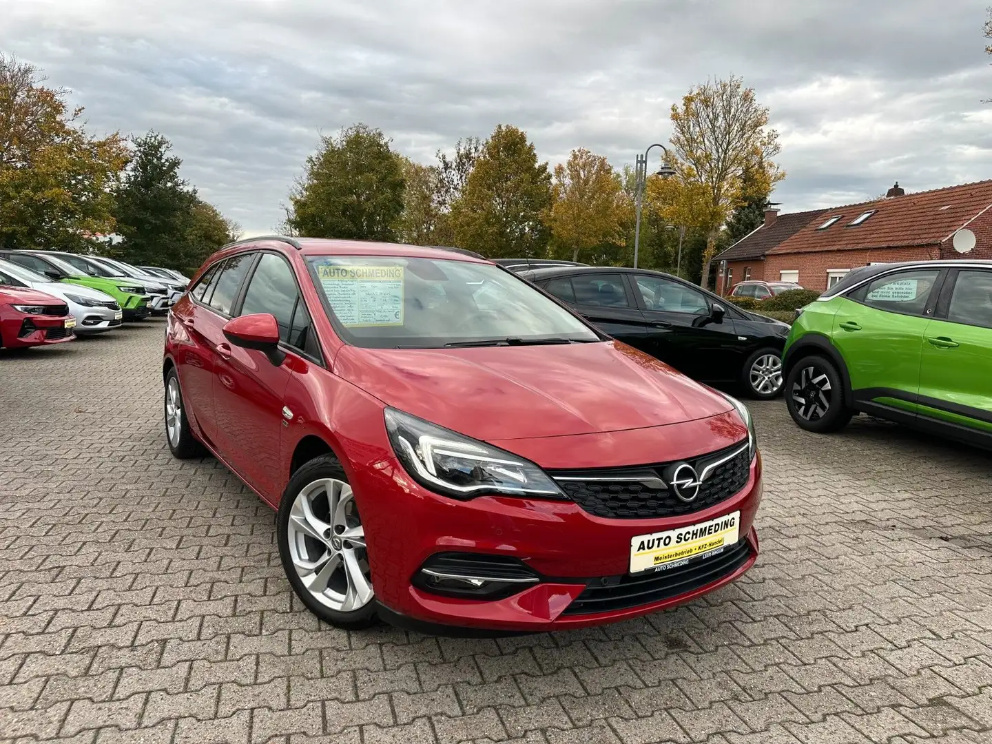 Opel Astra K Sports Tourer 120 Jahre Klima/Navi/AHK/ Rot - 1