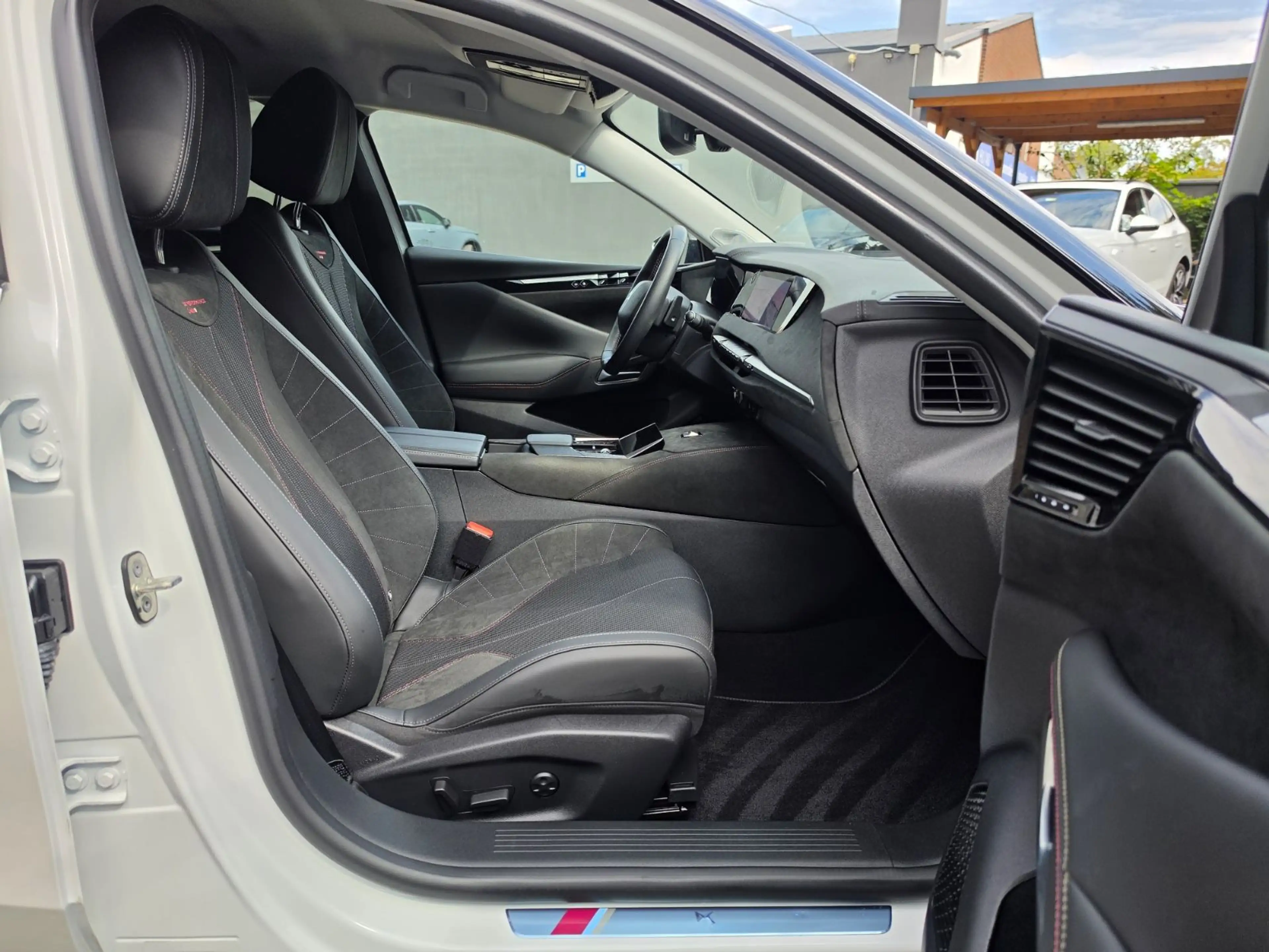 DS Automobiles DS 4 Performance Line TopRearVisionHUD ACC Memory — photo 11
