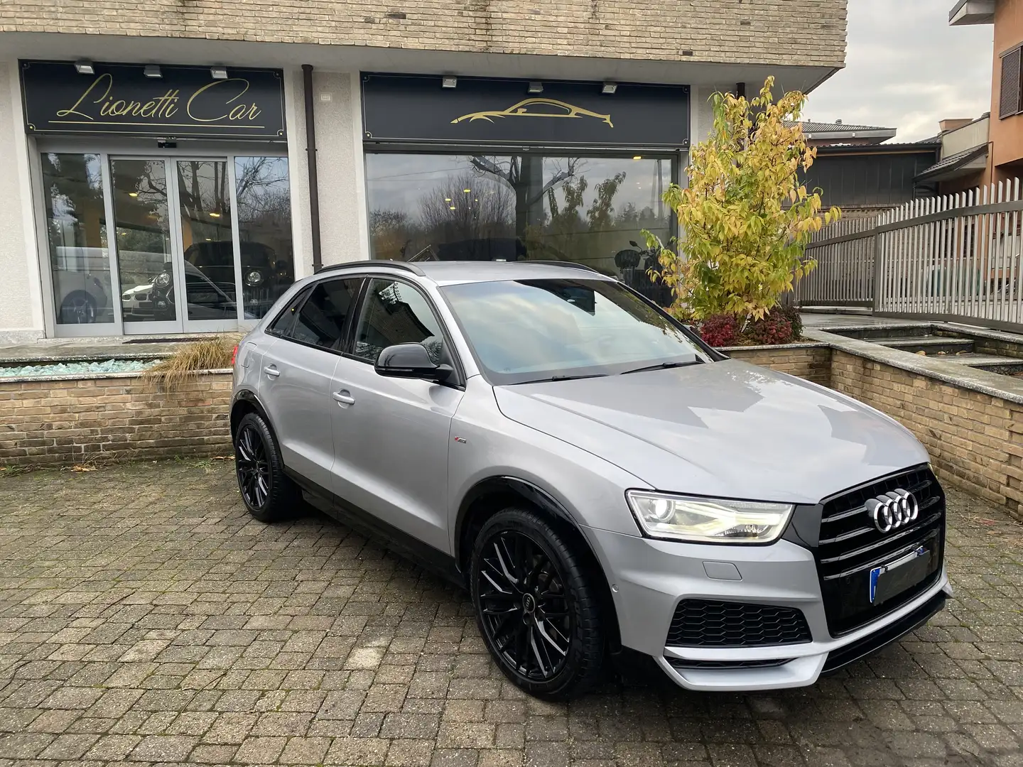 Audi Q3 2.0 tdi 120 Cv S-Tronic Sport S-Line Argent - 1
