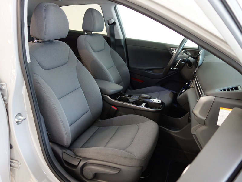 Hyundai IONIQ STYLE Elektro Aut. *SCHIEBEDACH *96% GETESTET *CC — photo 14