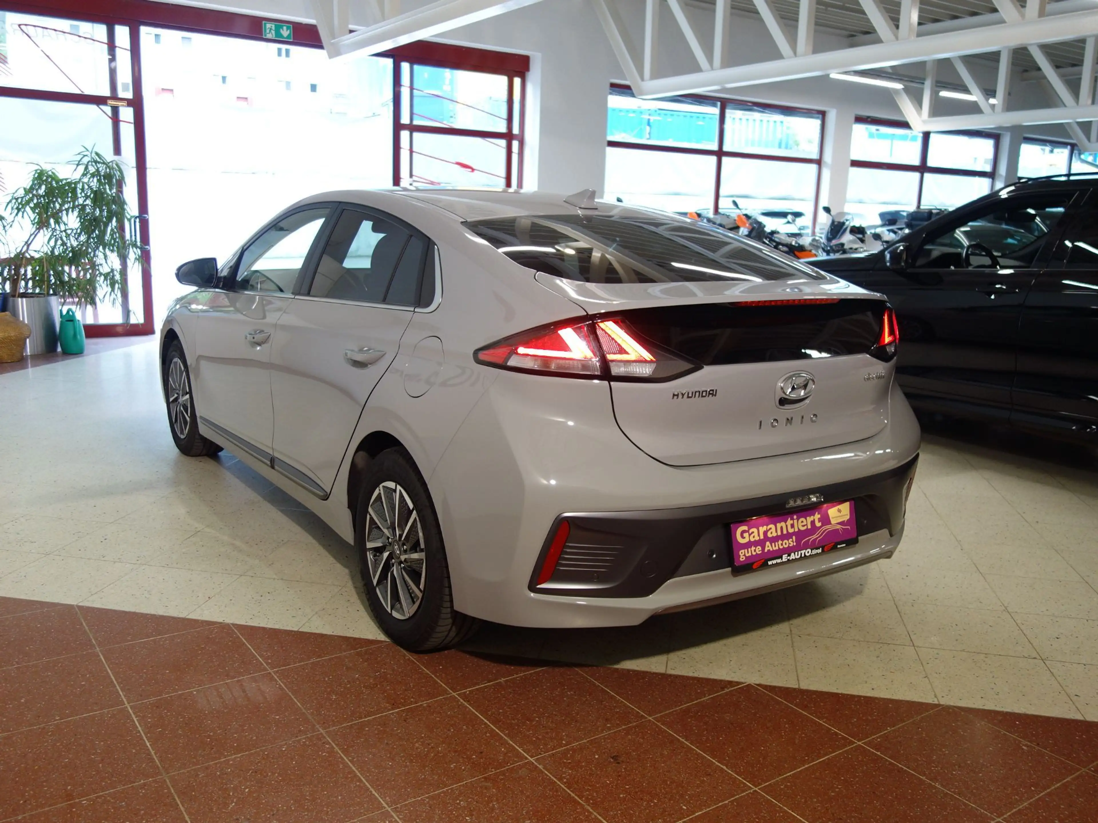 Hyundai IONIQ STYLE Elektro Aut. *SCHIEBEDACH *96% GETESTET *CC — photo 5