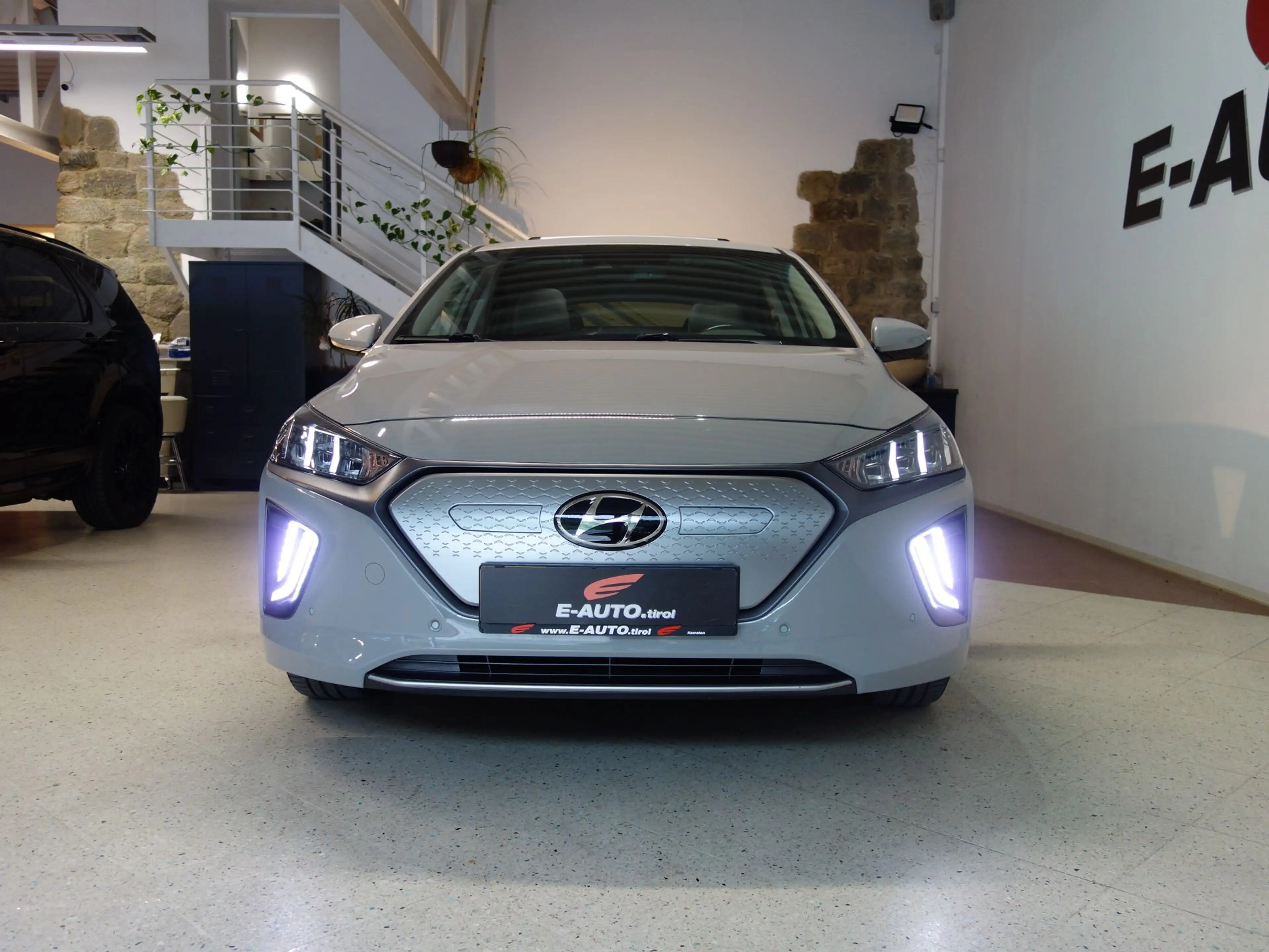 Hyundai IONIQ STYLE Elektro Aut. *SCHIEBEDACH *96% GETESTET *CC — photo 3