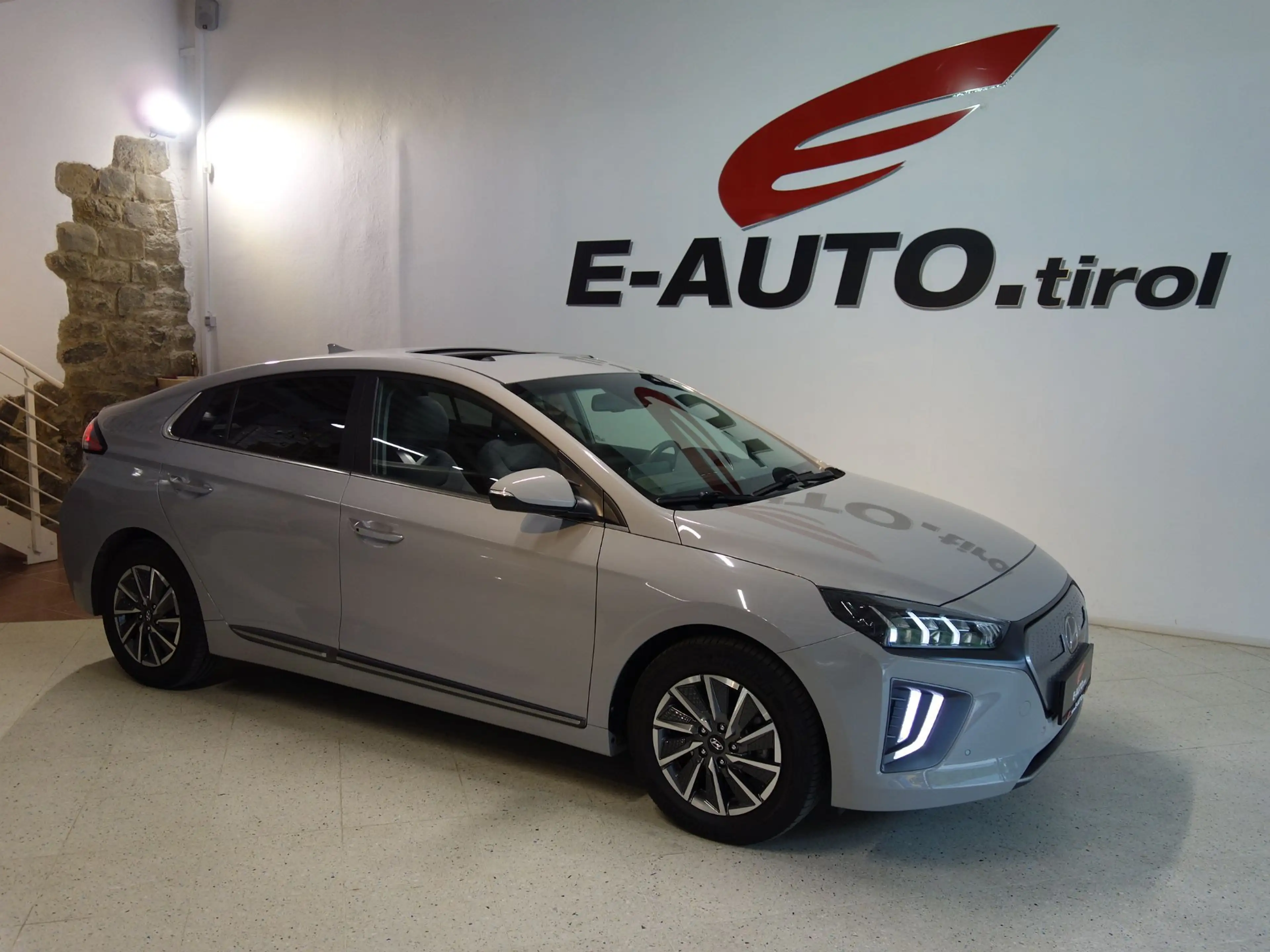 Hyundai IONIQ STYLE Elektro Aut. *SCHIEBEDACH *96% GETESTET *CC — photo 10