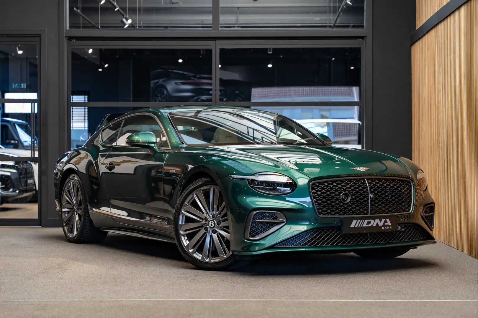 Bentley Continental GT Speed Stoelventilatie NAIM 4.0 V8 Hybrid Speed Grün - 1