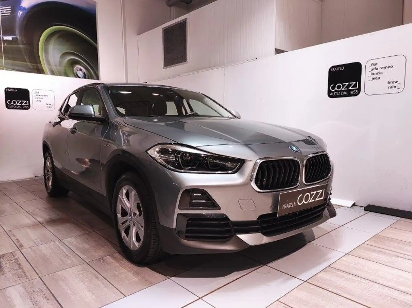 BMW X2 (F39) - X2 xDrive25e Business-X Grigio - 1