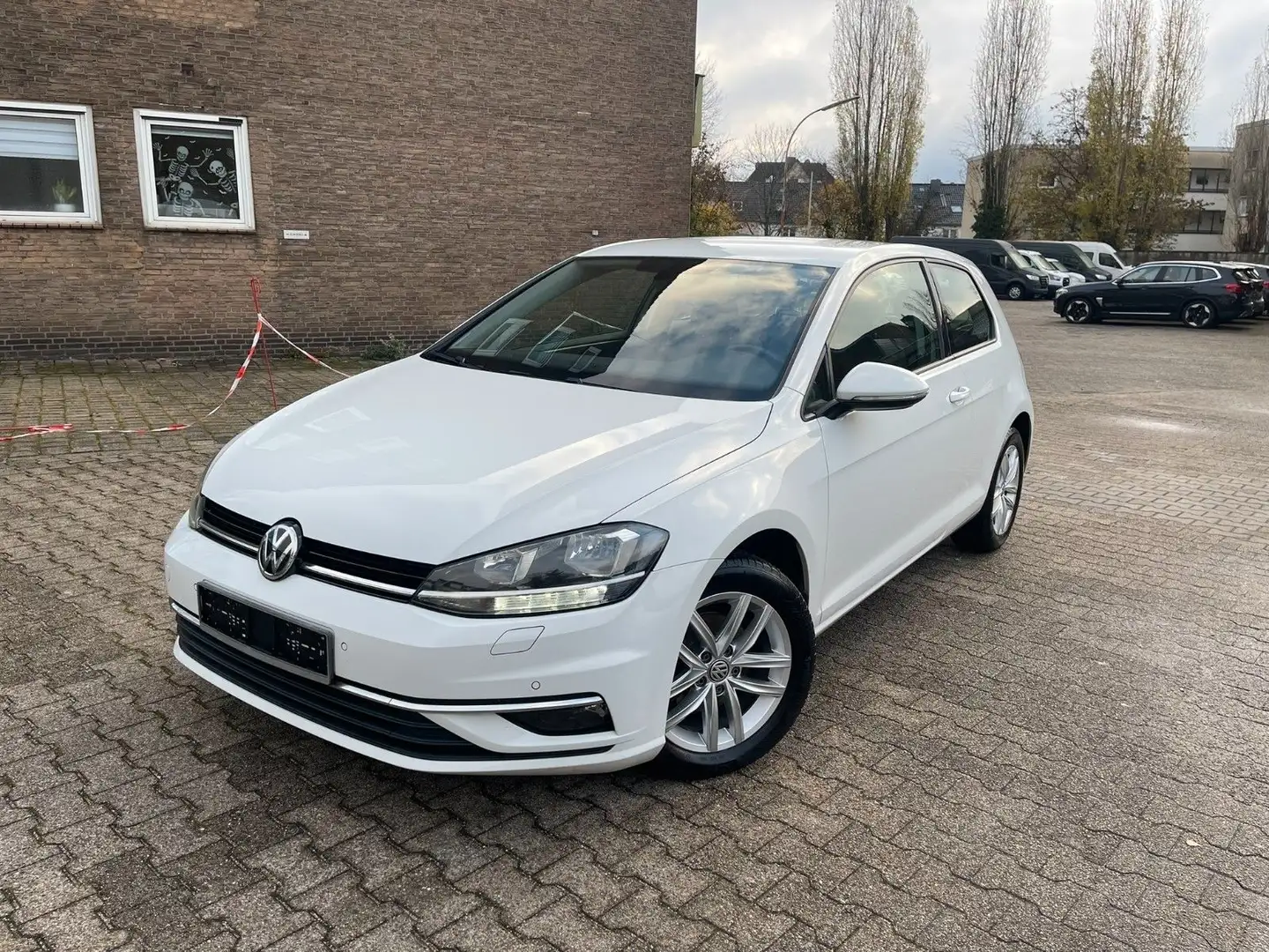 Volkswagen Golf 1.0 TSI DSG Comfort.*Klima*Navi*Alcantara Blanc - 1