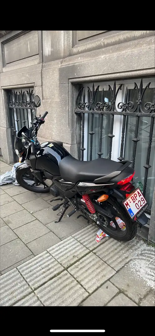Honda CBF 125 Noir - 1