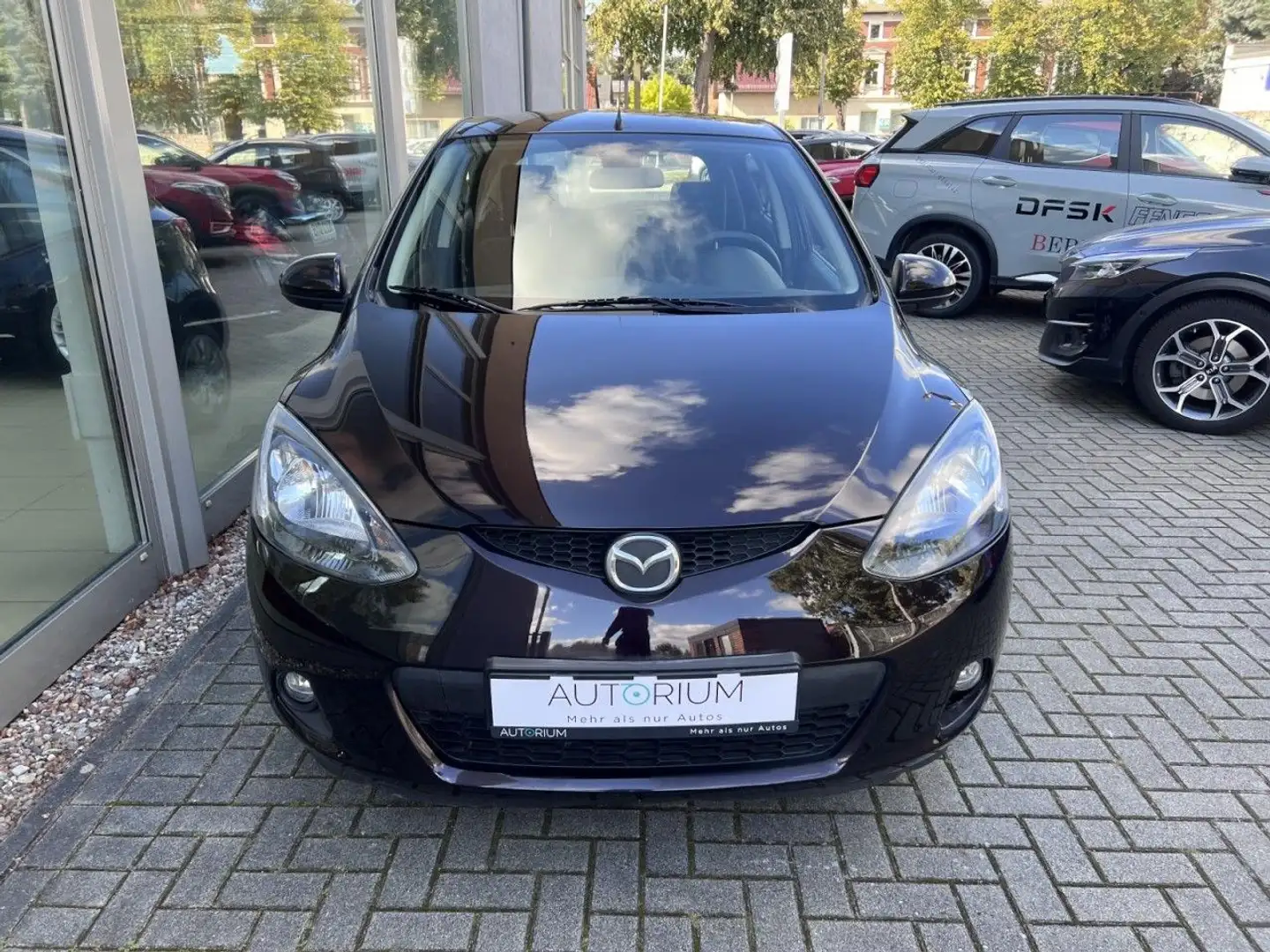 Mazda 2 Lim. 1.5 Impression (5-trg.) KLIMA SZHZG TEMP Noir - 2