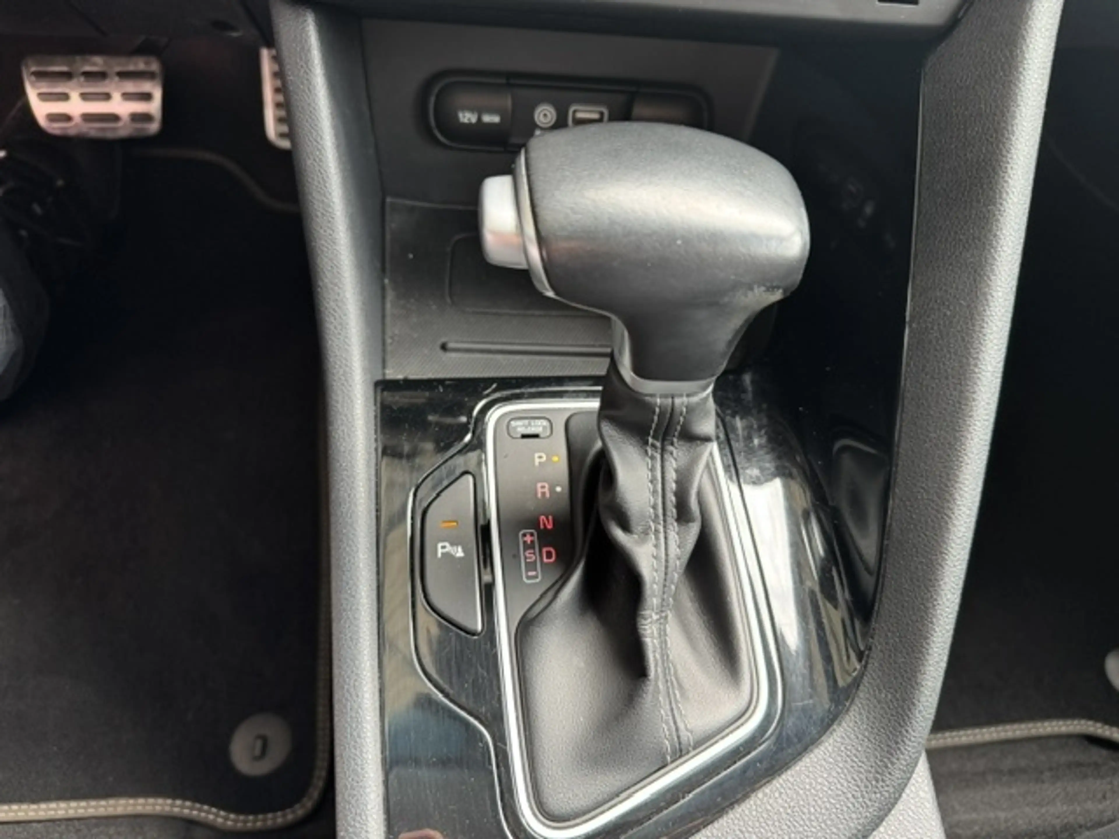 Kia Niro 1.6 GDi HYBRID EXECUTIEVE LINE AUT. (Véél opties!! — photo 20