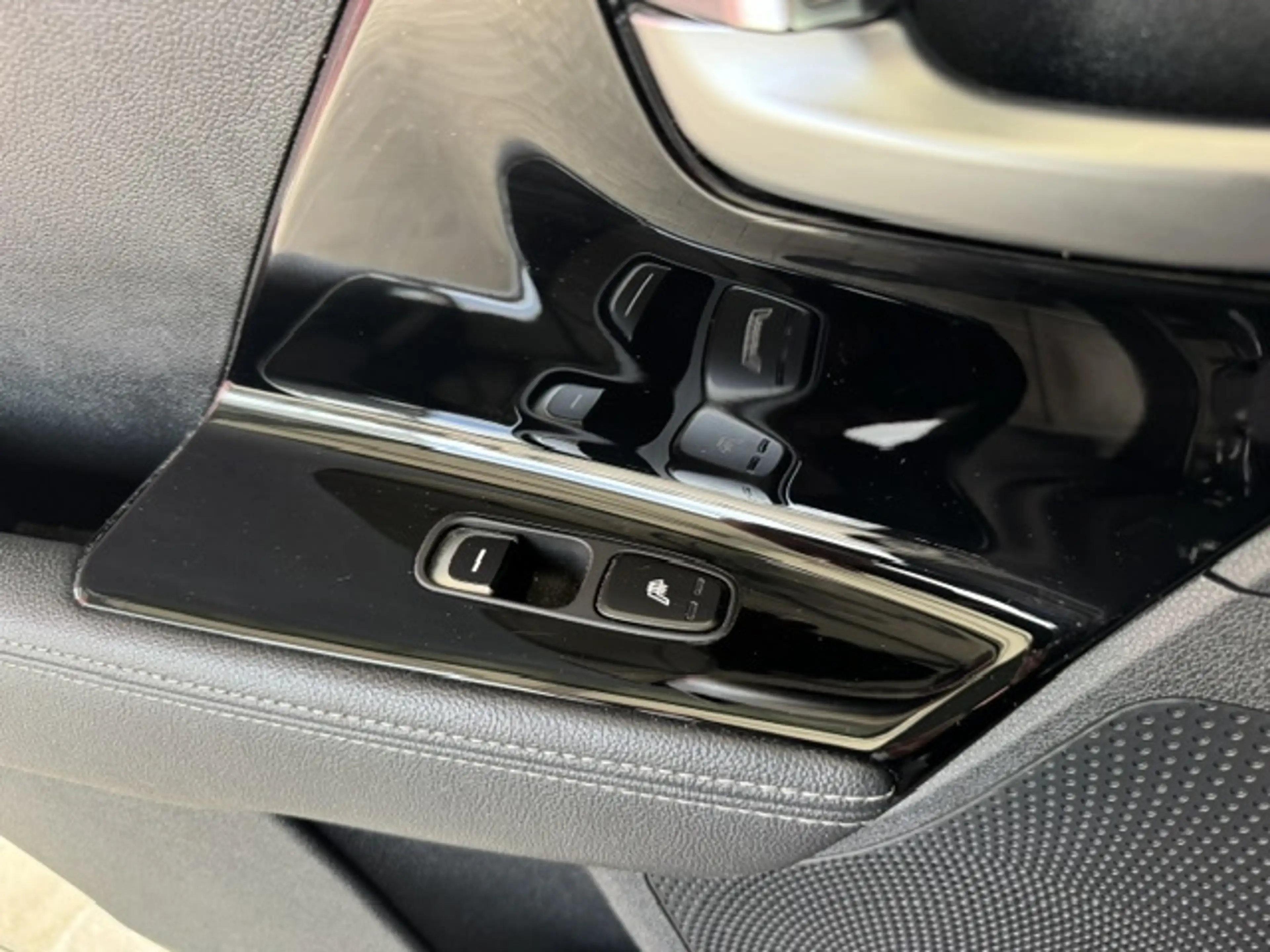 Kia Niro 1.6 GDi HYBRID EXECUTIEVE LINE AUT. (Véél opties!! — photo 28