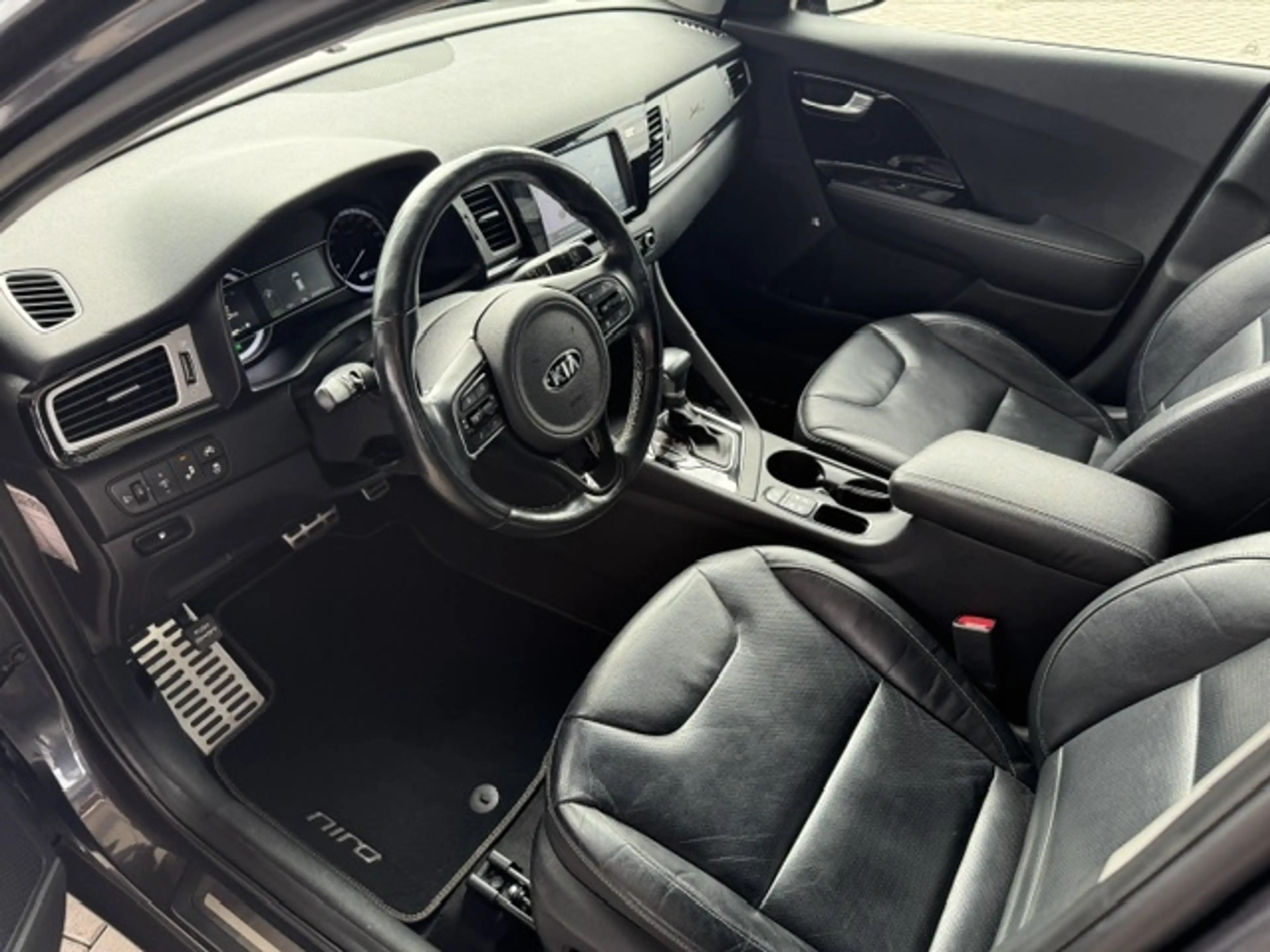 Kia Niro 1.6 GDi HYBRID EXECUTIEVE LINE AUT. (Véél opties!! — photo 6