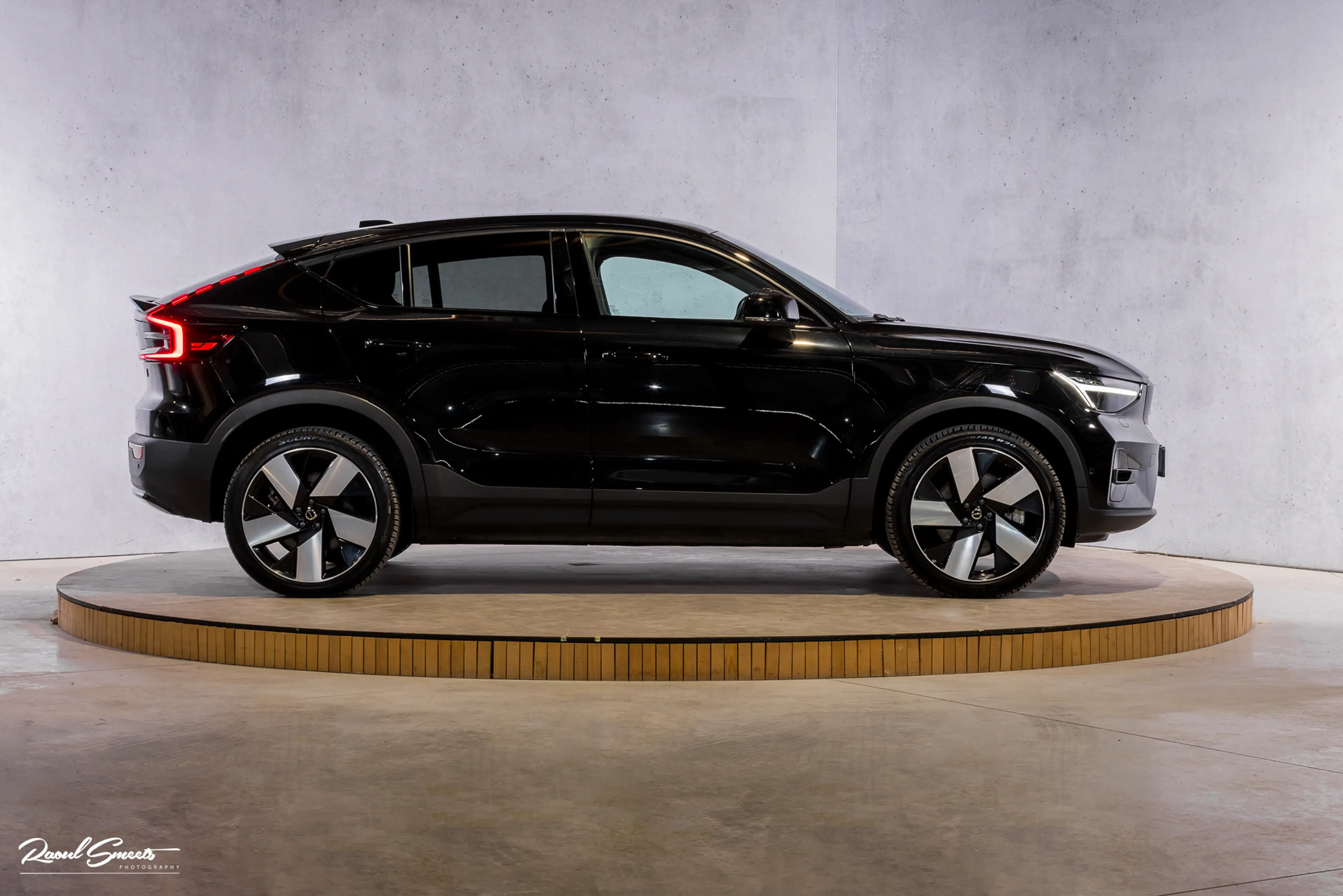 Volvo C40 Recharge Ultimate 69 kWh | Panorama dak | Adaptiev — photo 5