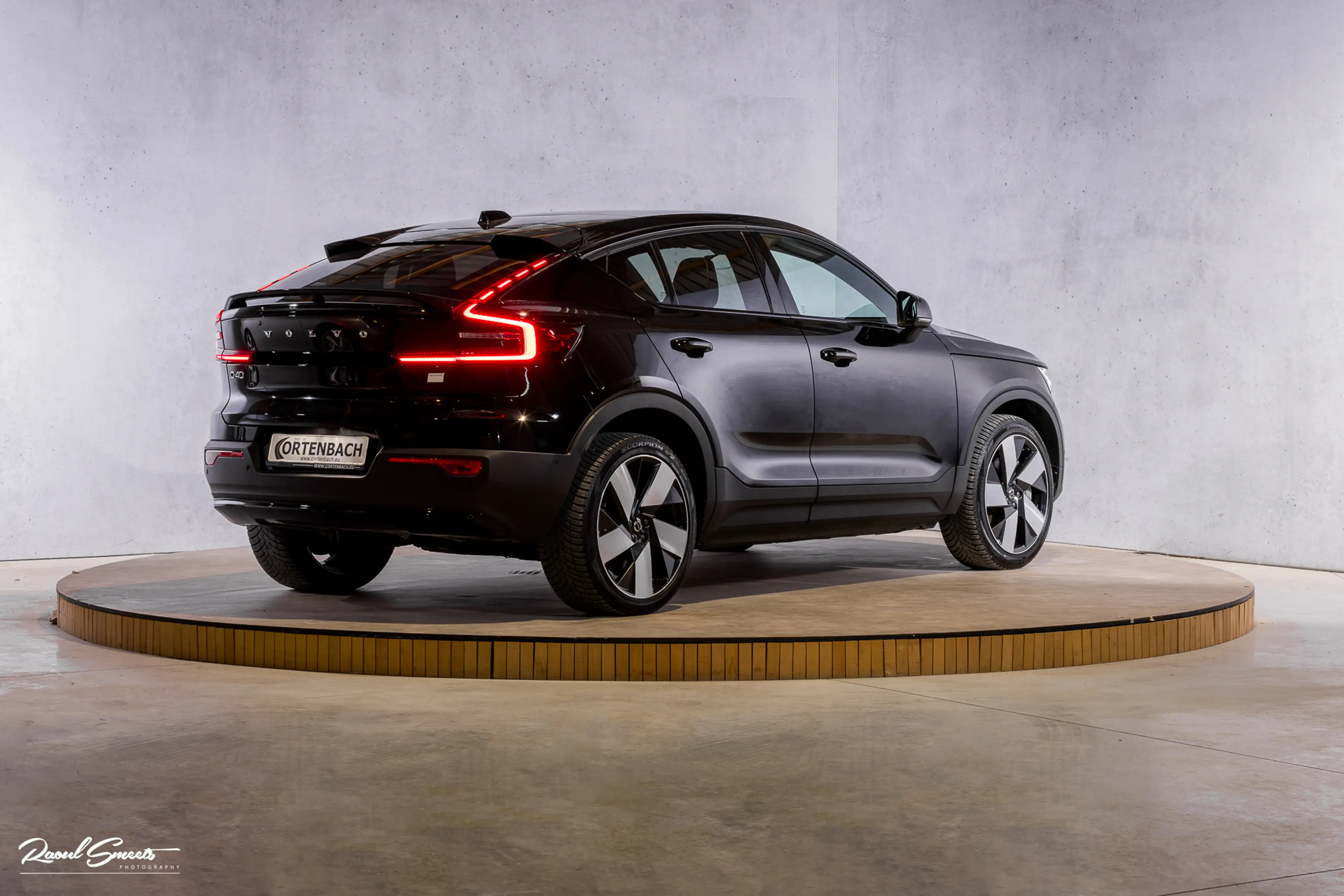 Volvo C40 Recharge Ultimate 69 kWh | Panorama dak | Adaptiev — photo 4