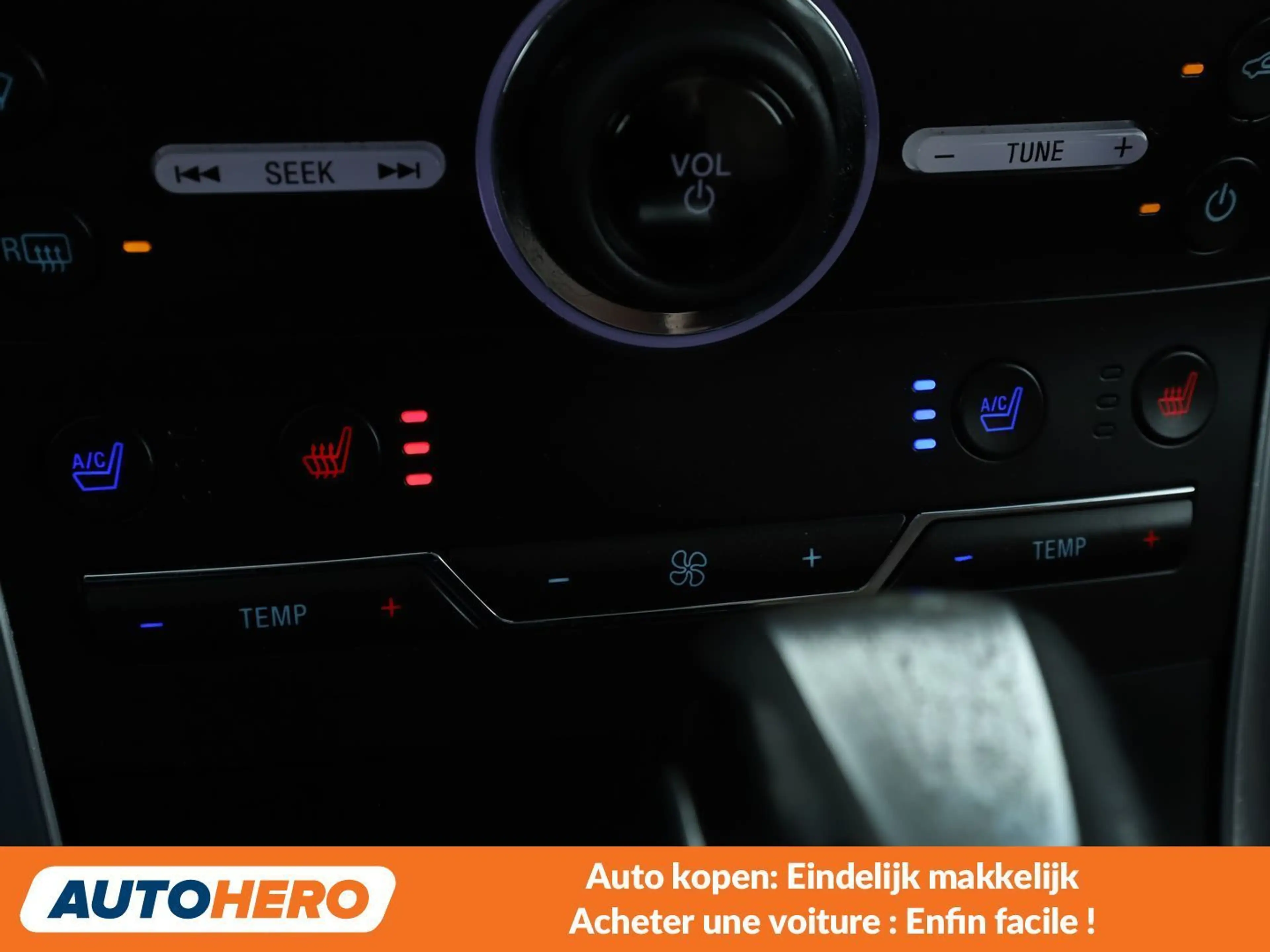 Ford Edge 2.0 TDCi Bi-Turbo Titanium 4x4 — photo 14