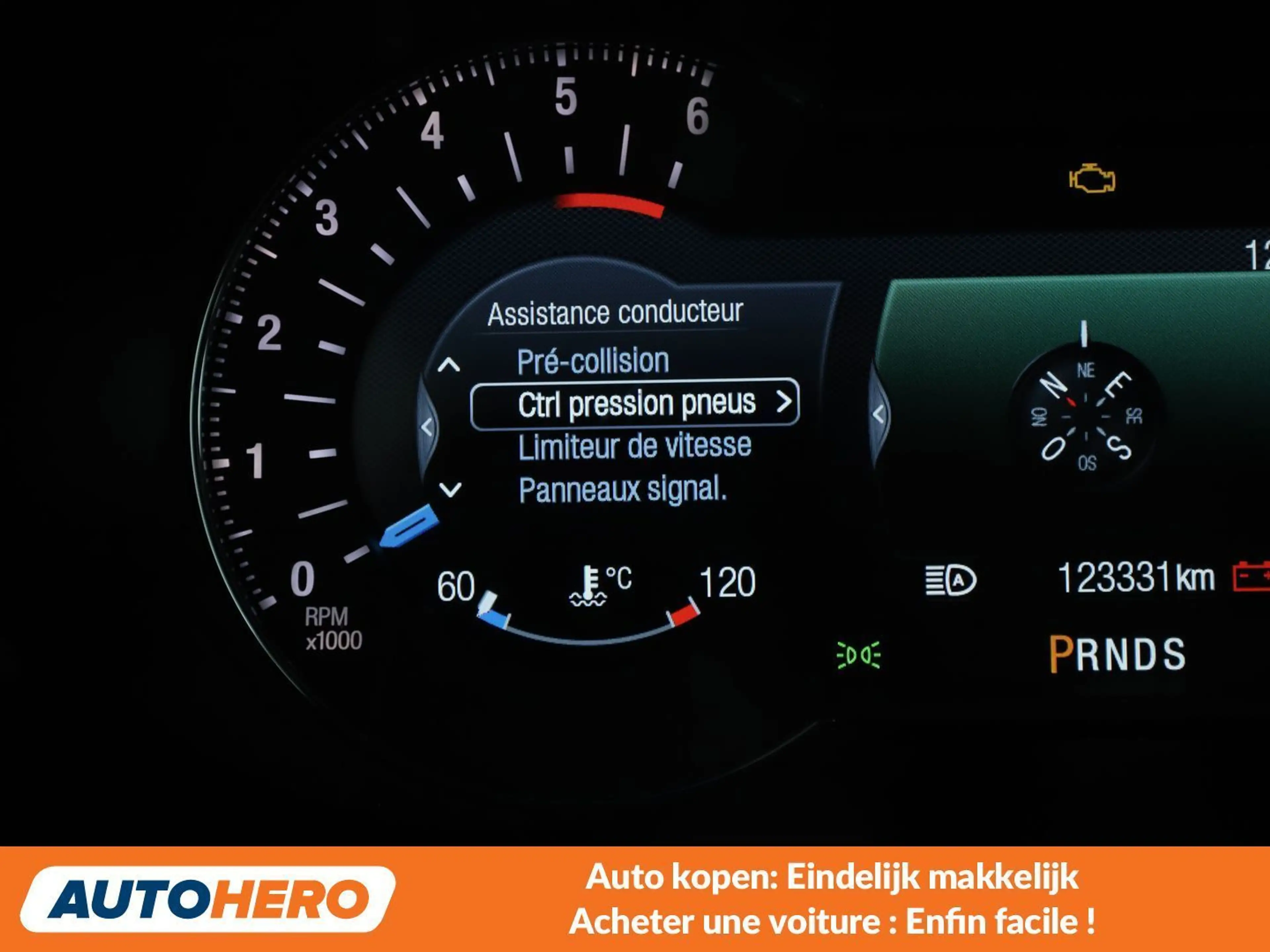 Ford Edge 2.0 TDCi Bi-Turbo Titanium 4x4 — photo 12