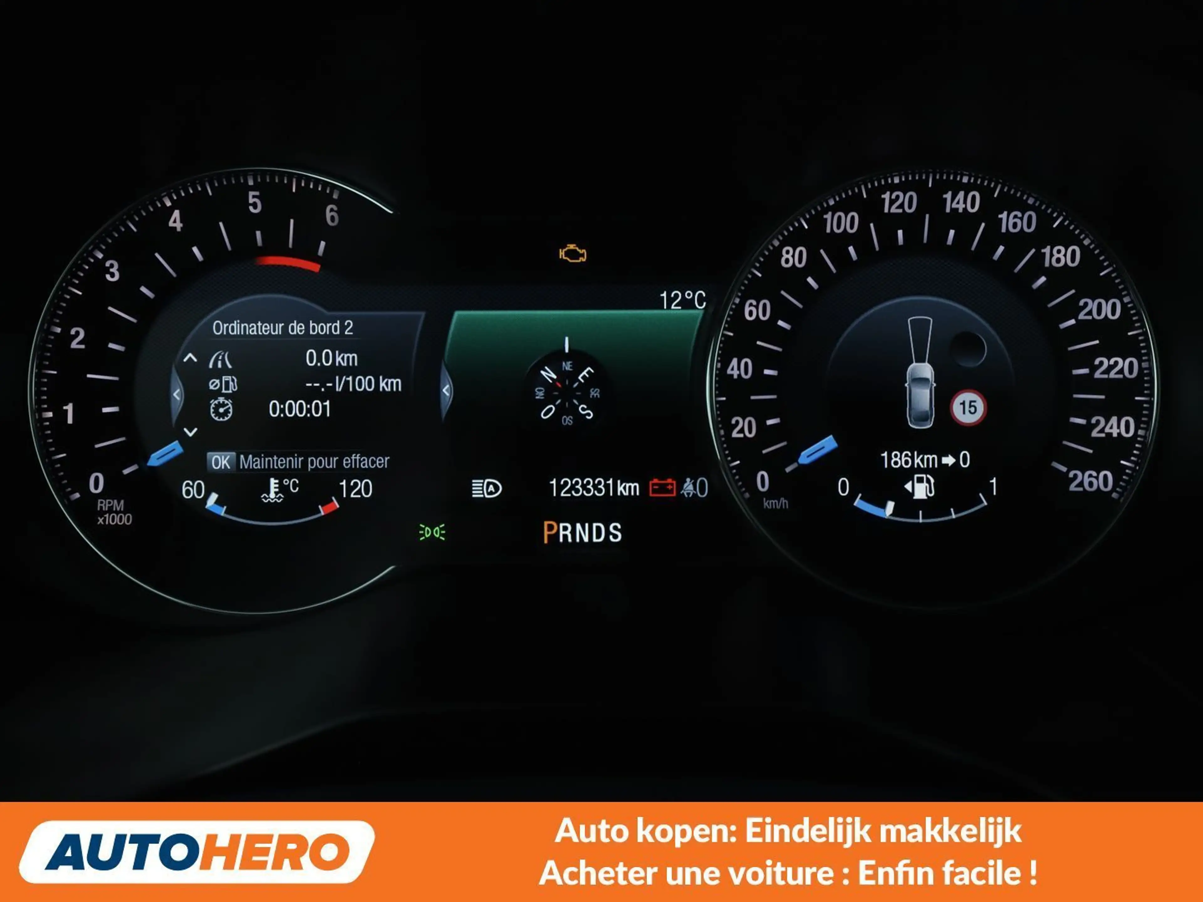 Ford Edge 2.0 TDCi Bi-Turbo Titanium 4x4 — photo 6