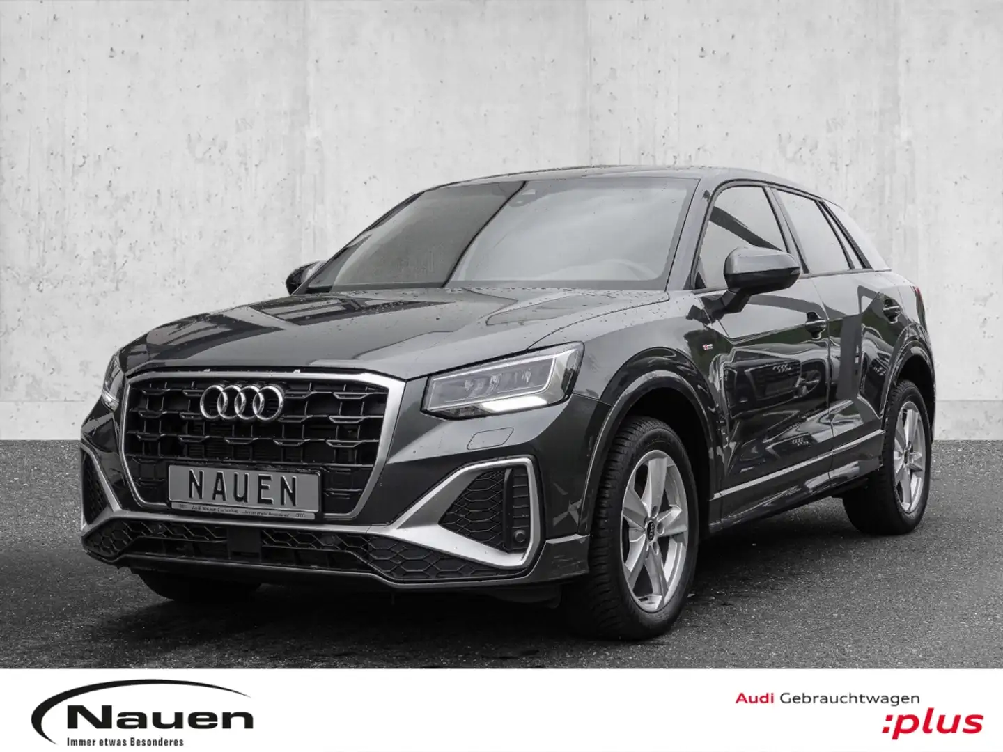 Audi Q2 35 TFSI S-line *mtl. 229,-€ 3,99%* Šedá - 1