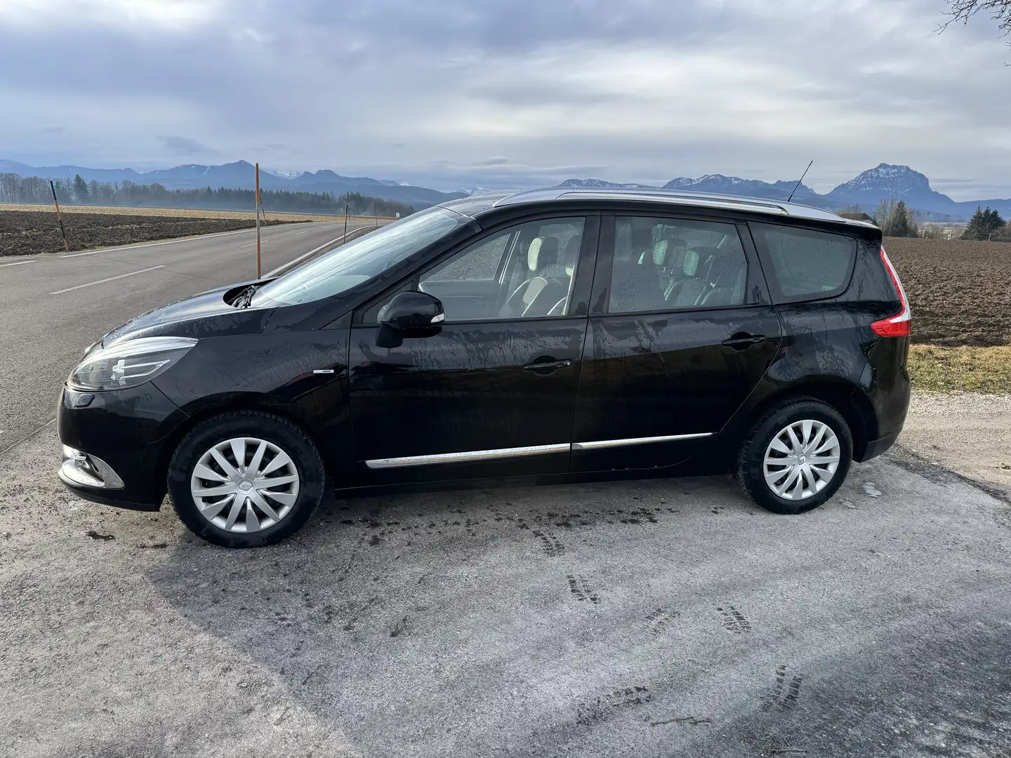 Renault Grand Scenic Grand Scénic dCi 130 Bose Edition Pickerl Neu Schwarz - 2