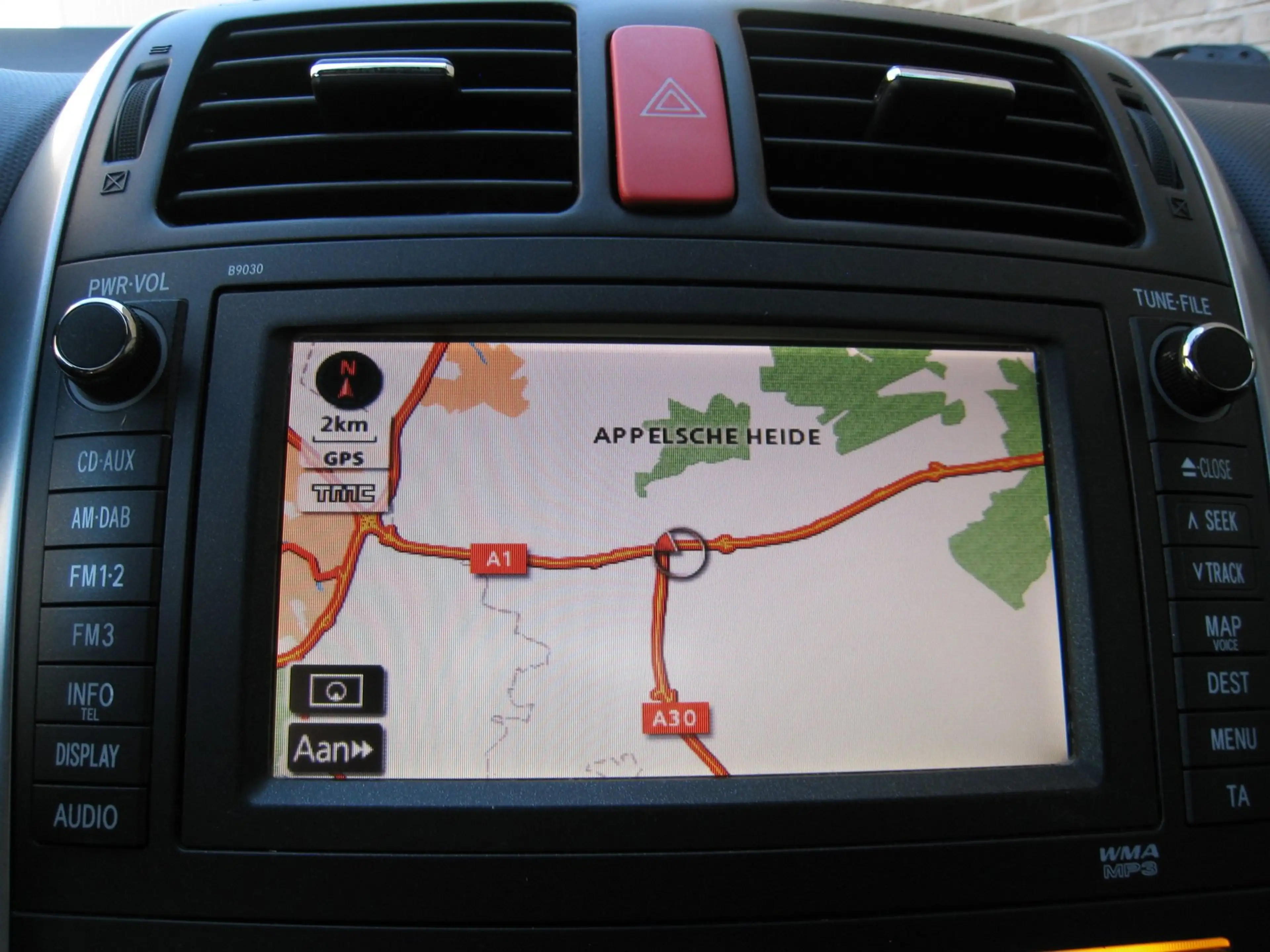 Toyota Auris 1.8 Full Hybrid Executive - 2eig! - Achteruitrijca — photo 7