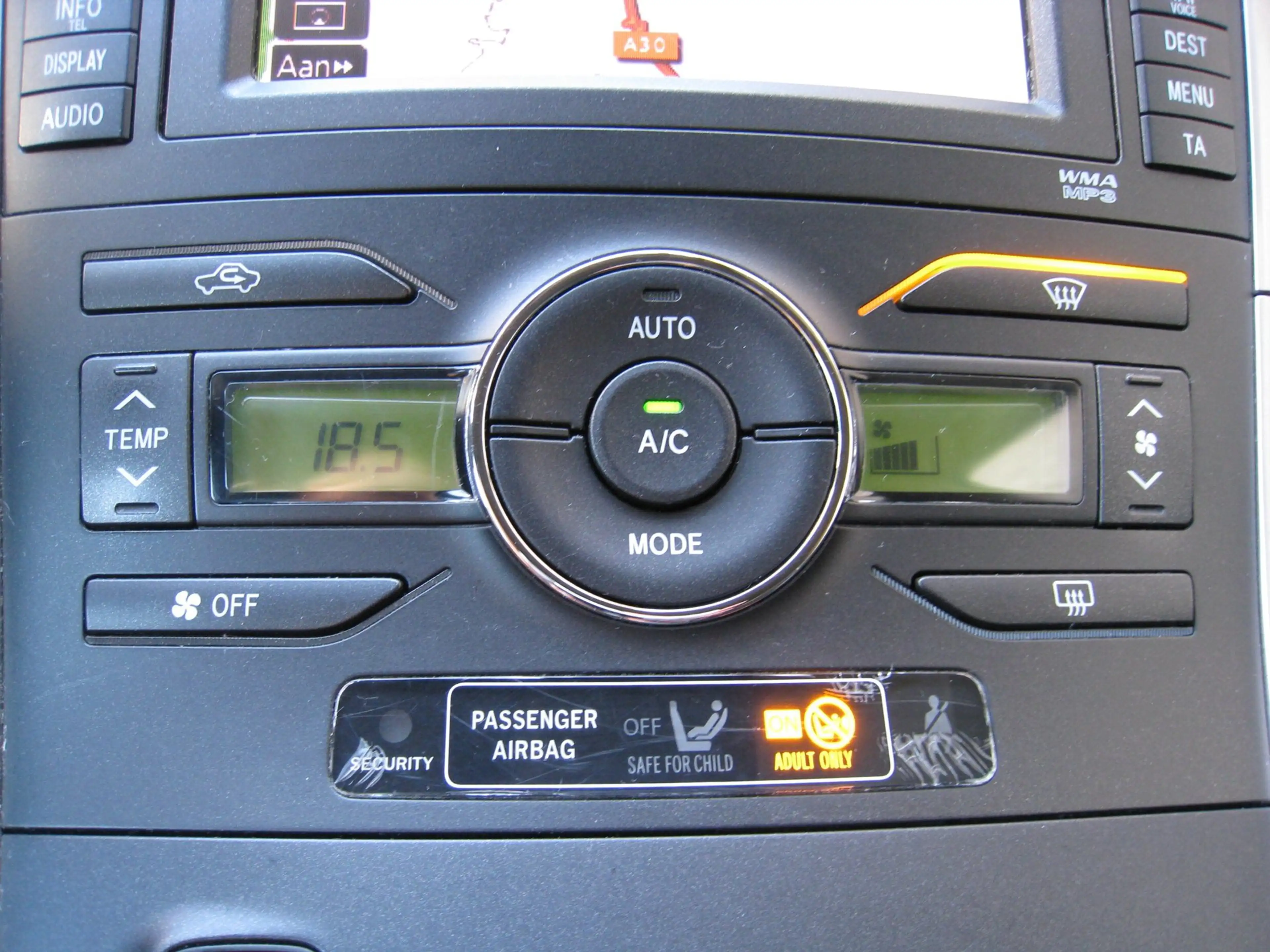 Toyota Auris 1.8 Full Hybrid Executive - 2eig! - Achteruitrijca — photo 6