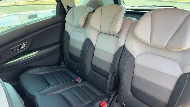 Renault Scenic view 9