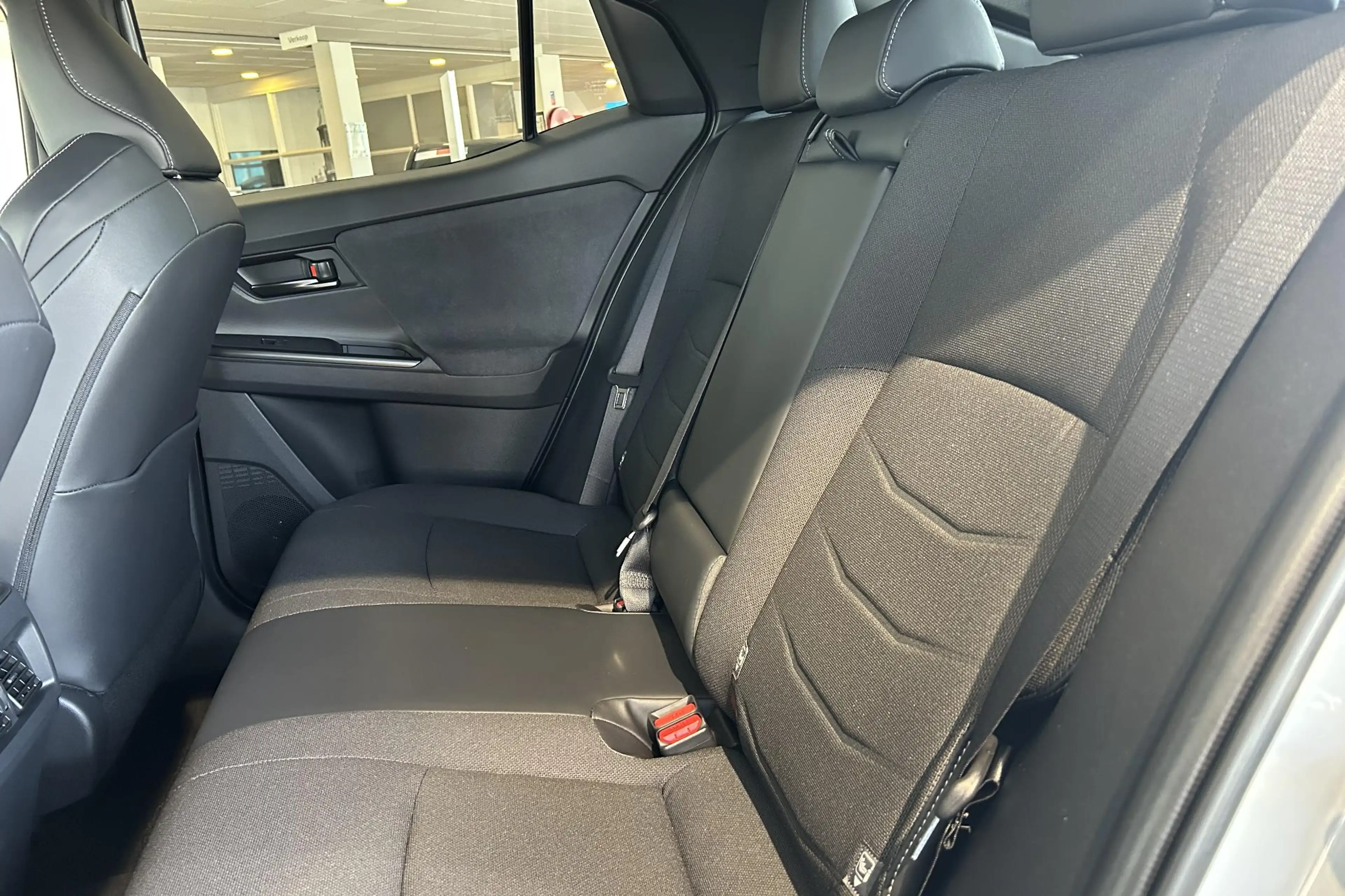 Toyota C-HR+ First Edition 77 kWh, Inruilpremie €2.500,- BSM, A — photo 5