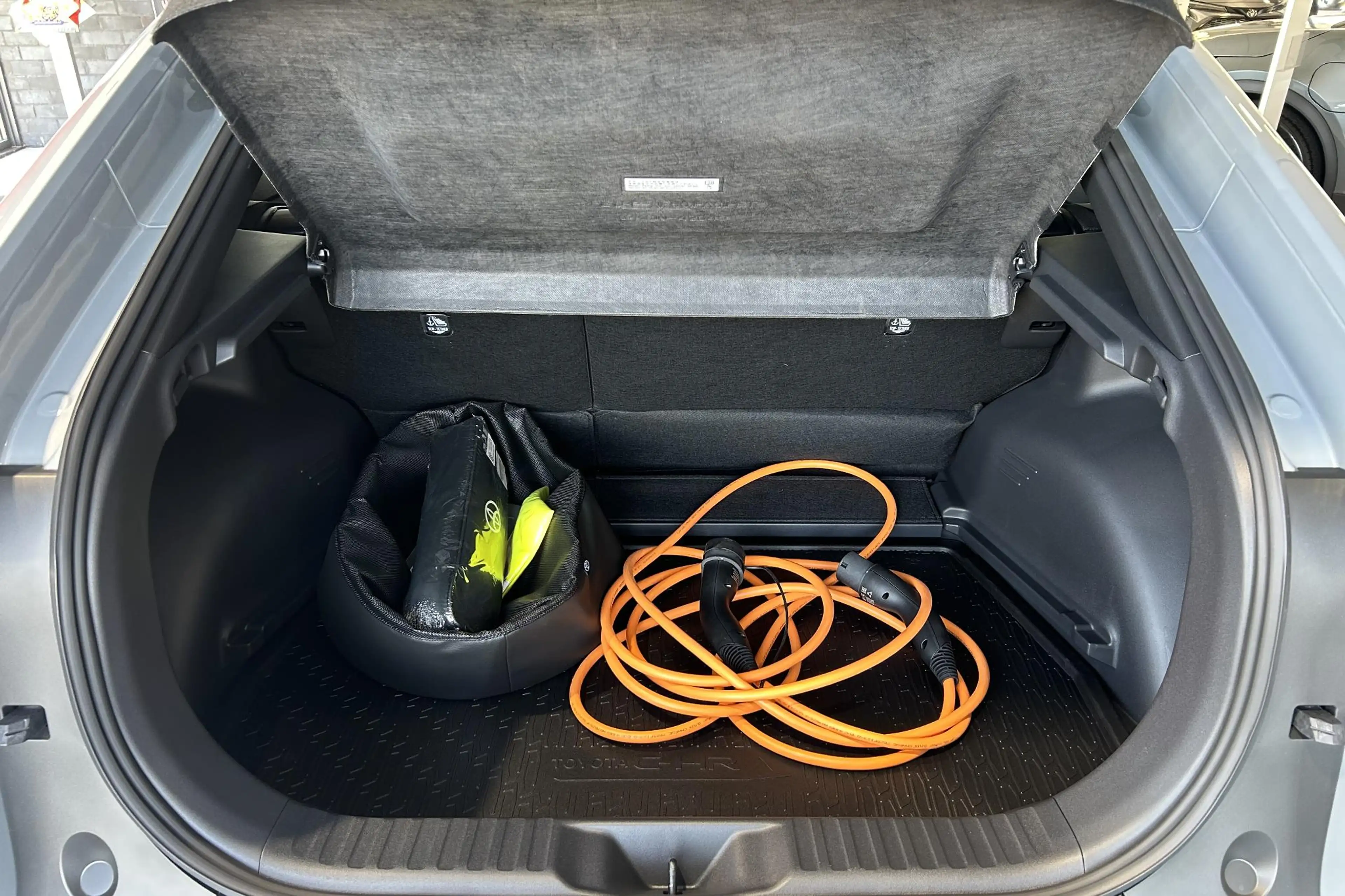 Toyota C-HR+ First Edition 77 kWh, Inruilpremie €2.500,- BSM, A — photo 6