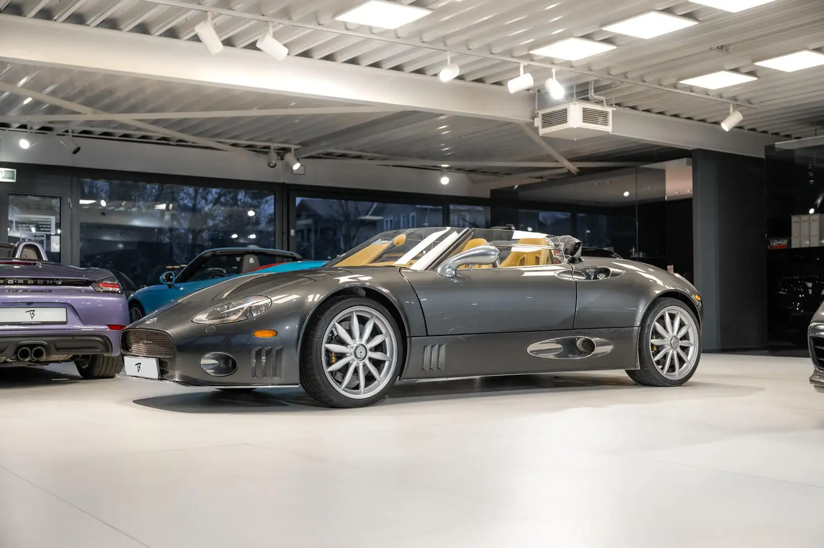 Spyker C8 Spyder 4.2 Widebody 405pk Grau - 2