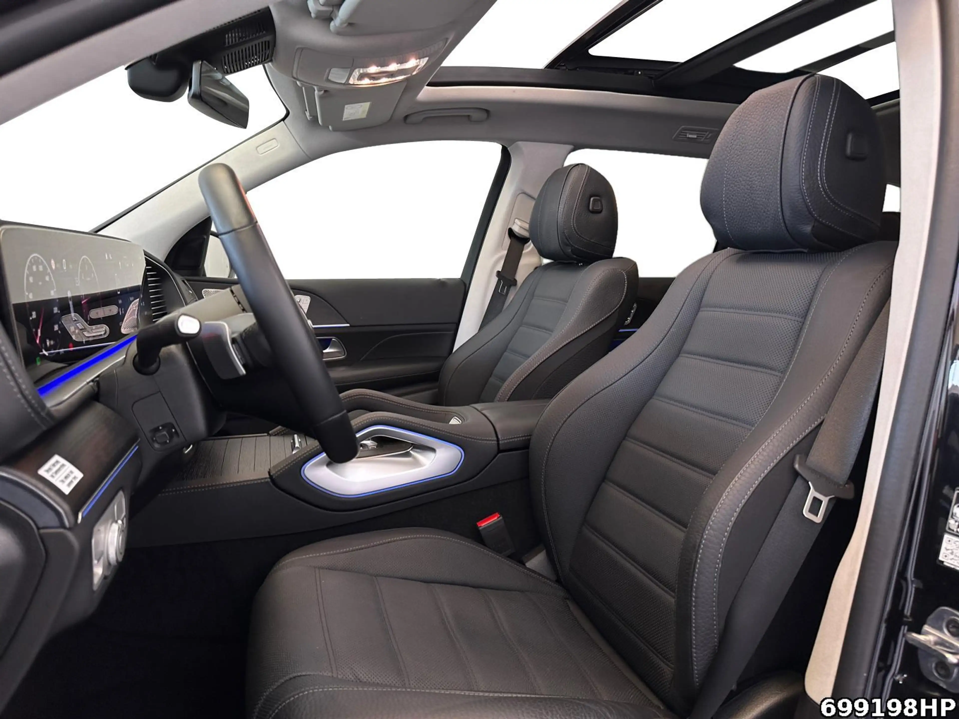 Mercedes-Benz GLS 450 d 4M Premium+ Pano AHK 360 Burmester — photo 11