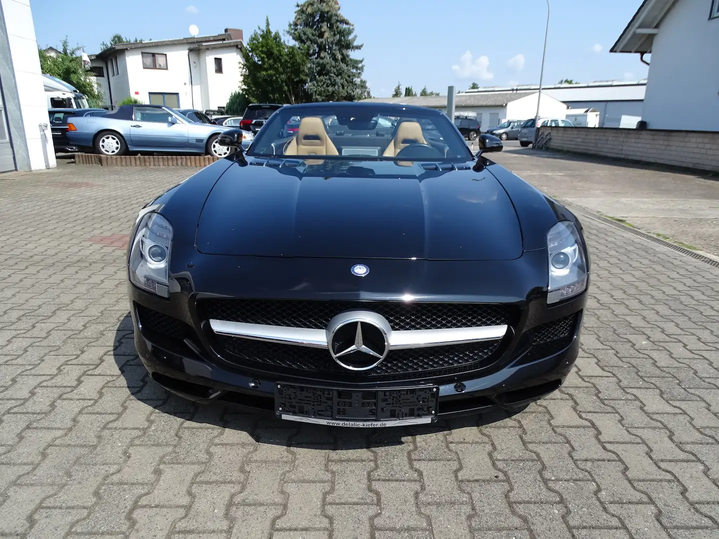 Mercedes-Benz SLS Roadster Leder Exclusiv - Beige Zierel.-Paket in C Schwarz - 2