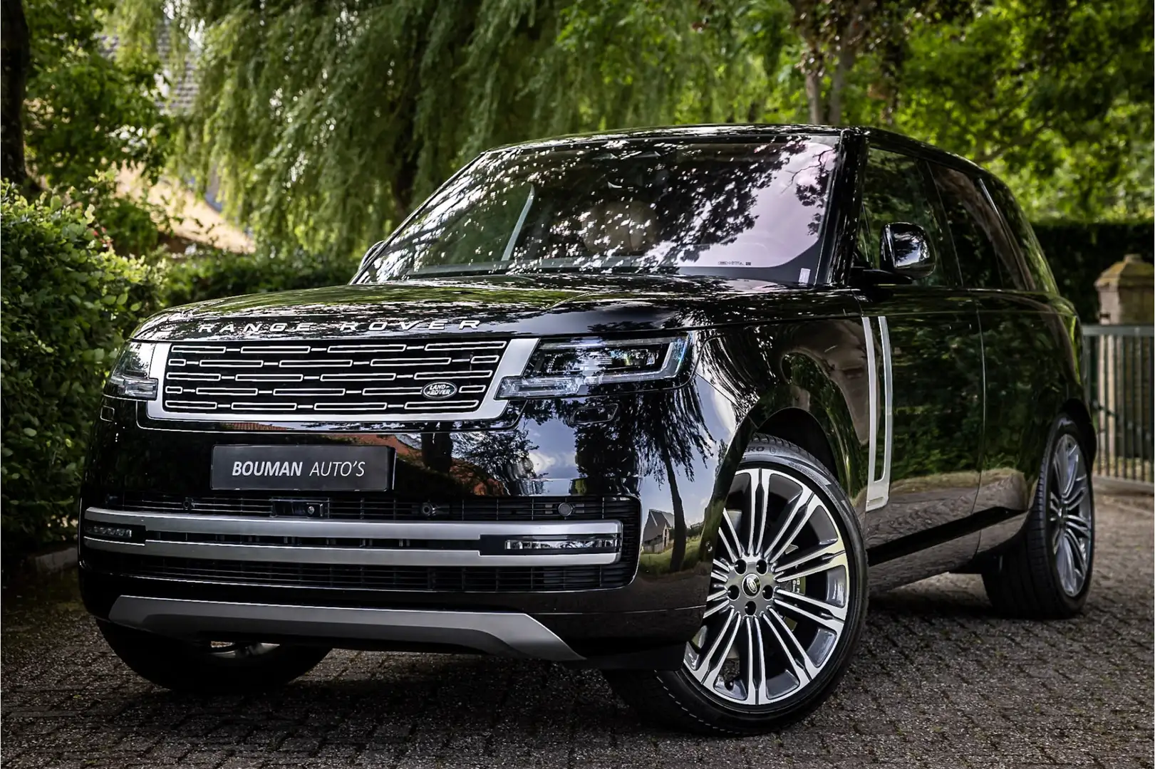Land Rover Range Rover 4.4 P530 Autobiography Koelbox 23" Trekhaak Massag Zwart - 1