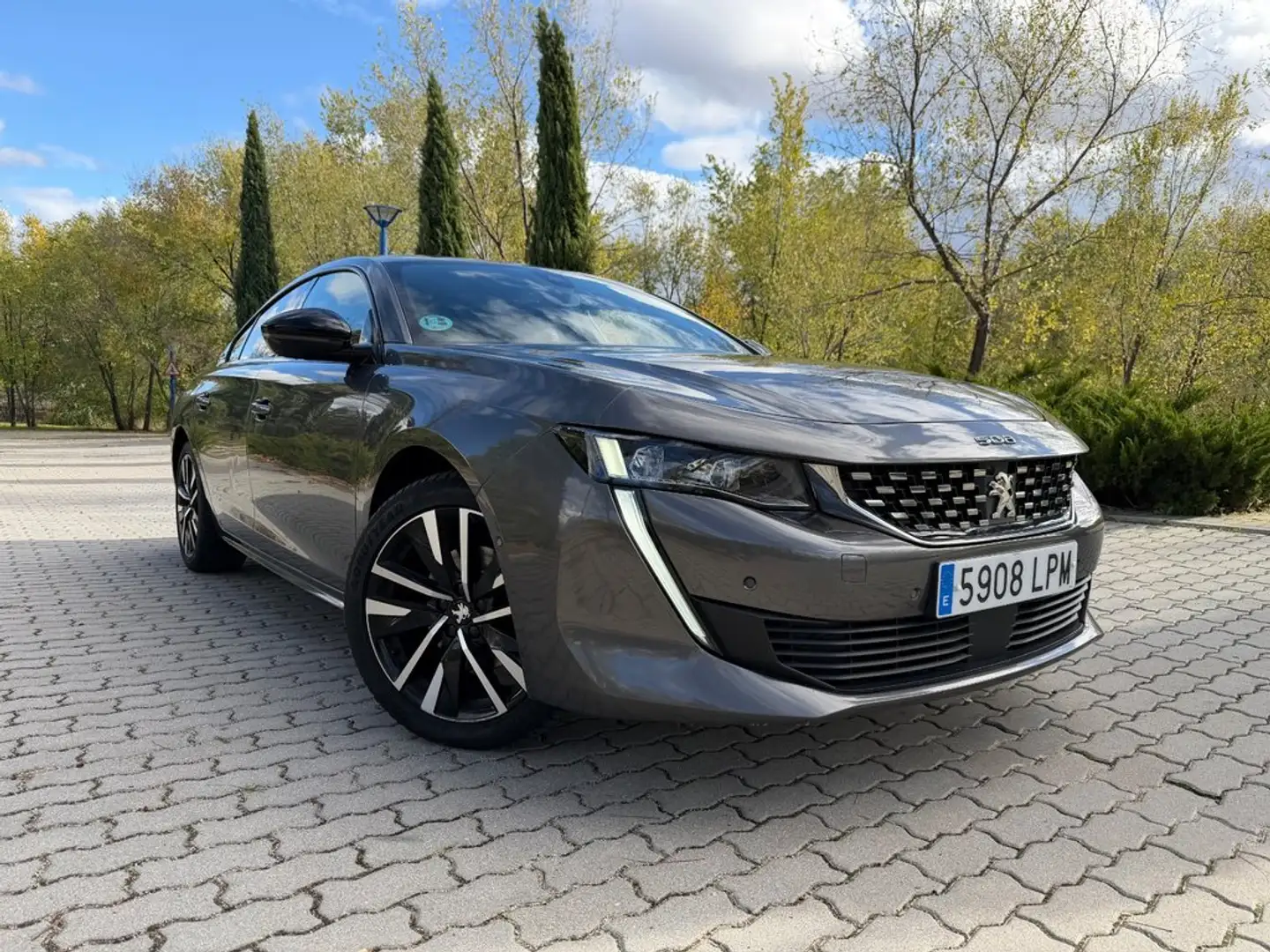 Peugeot 508 5P GT BlueHDi 130 S&S EAT8 Gris - 2
