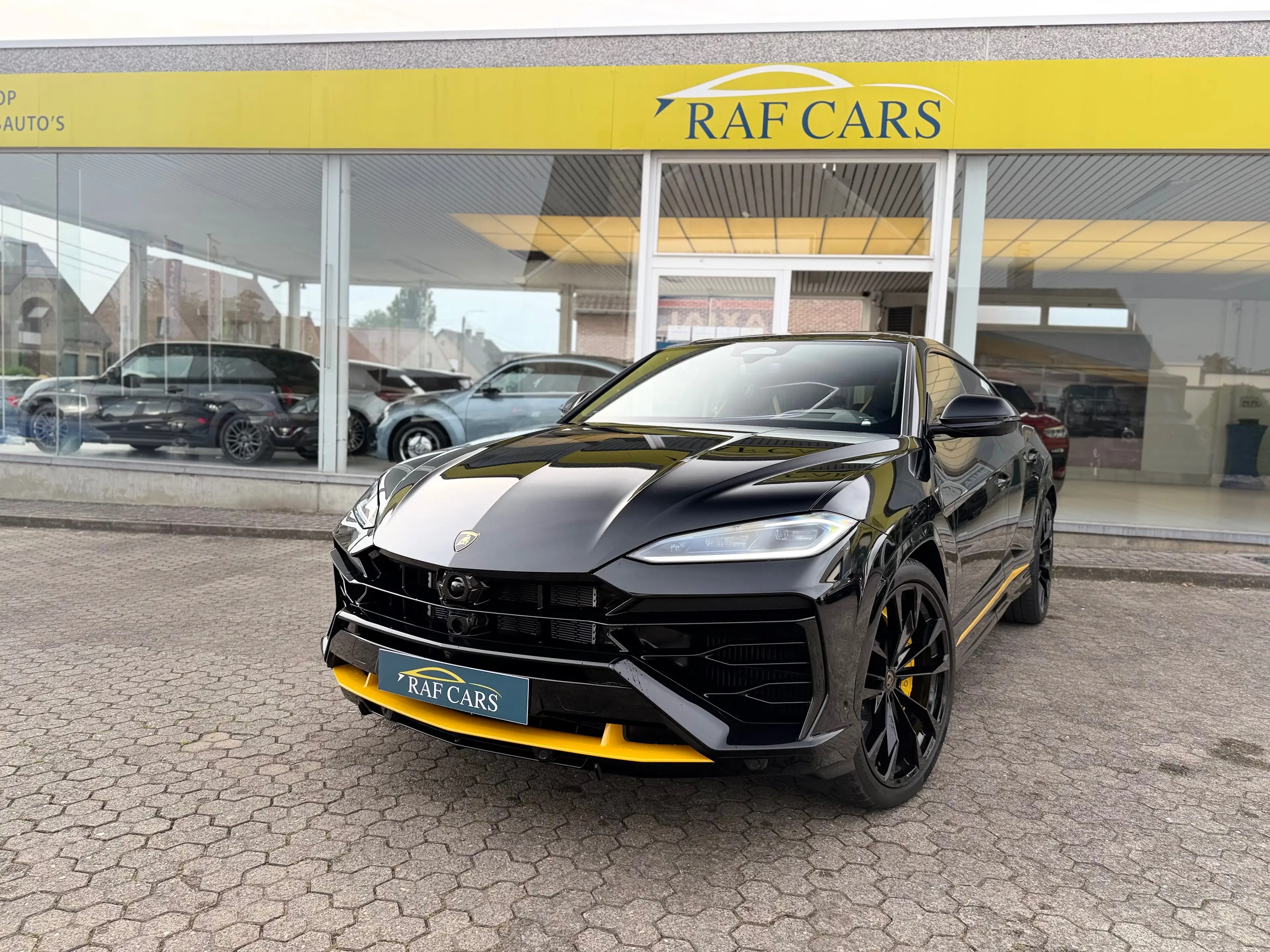 Lamborghini Urus Urus SE PHEV 4.0 BiTurbo V8 MY26 - CARBON - FULL OPTION! - — photo 5