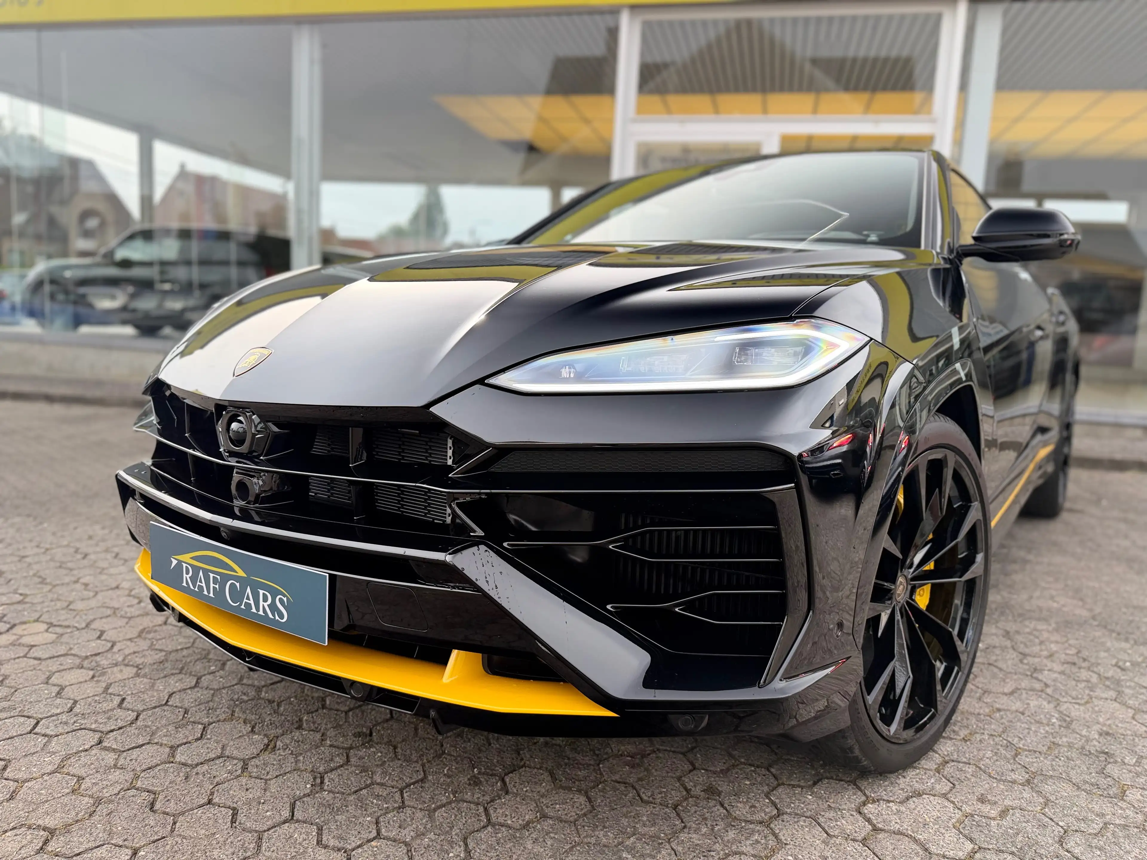 Lamborghini Urus Urus SE PHEV 4.0 BiTurbo V8 MY26 - CARBON - FULL OPTION! - — photo 6