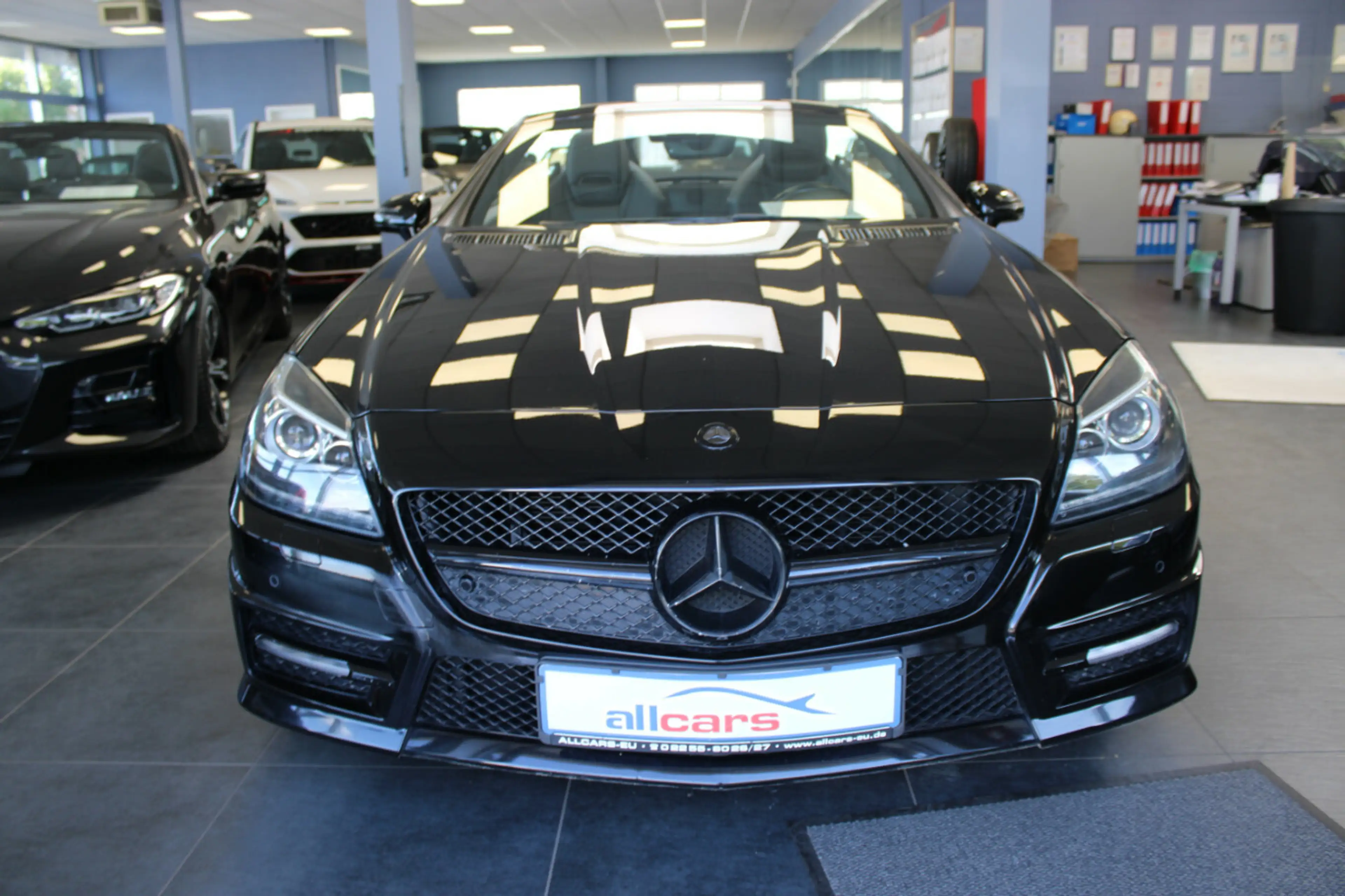 Mercedes-Benz SLK 200 AMG Edition - Panorama - — photo 2