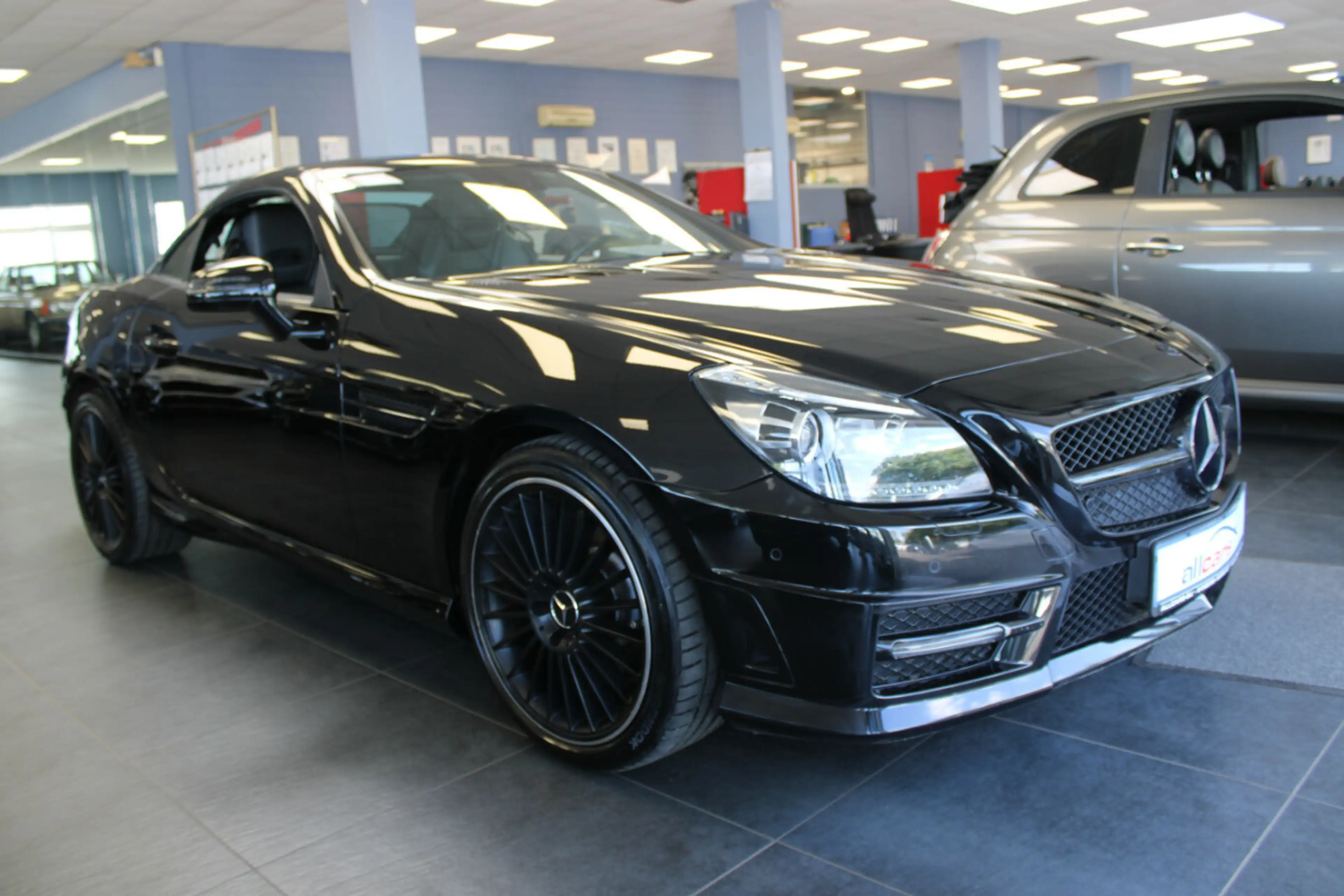 Mercedes-Benz SLK 200 AMG Edition - Panorama - — photo 7