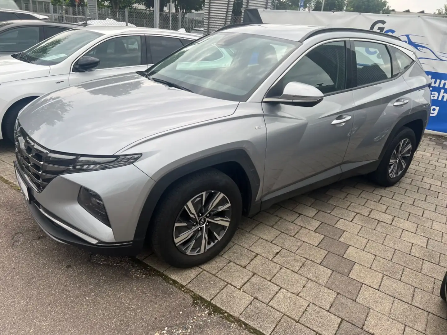 Hyundai TUCSON Select Mild-Hybrid 4WD GARANTIE-TÜV-SERVI Argent - 1